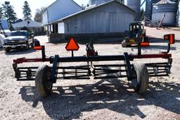 Case-IH 160 16' single roller crumbler