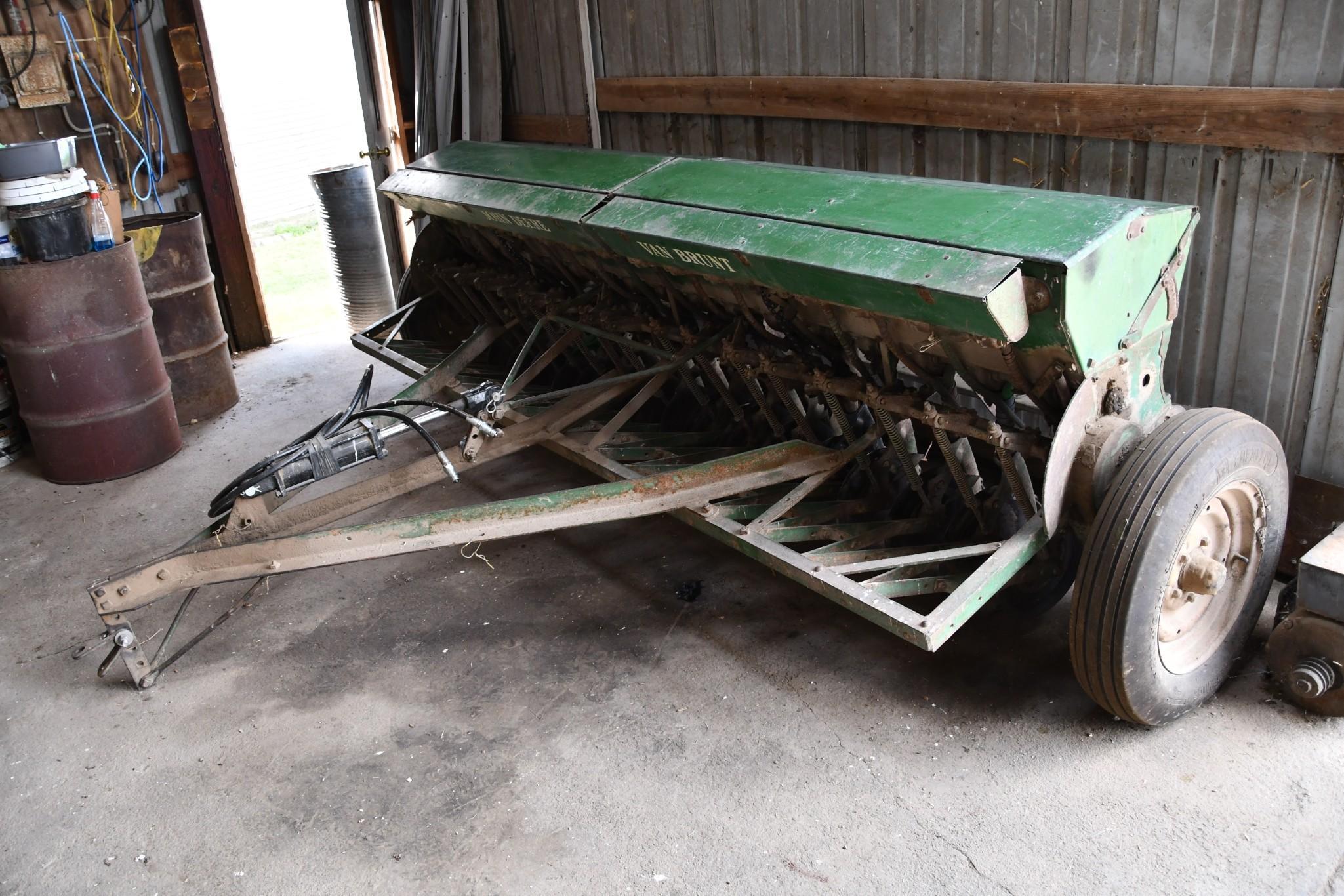 John Deere Van Brunt 10' grain drill