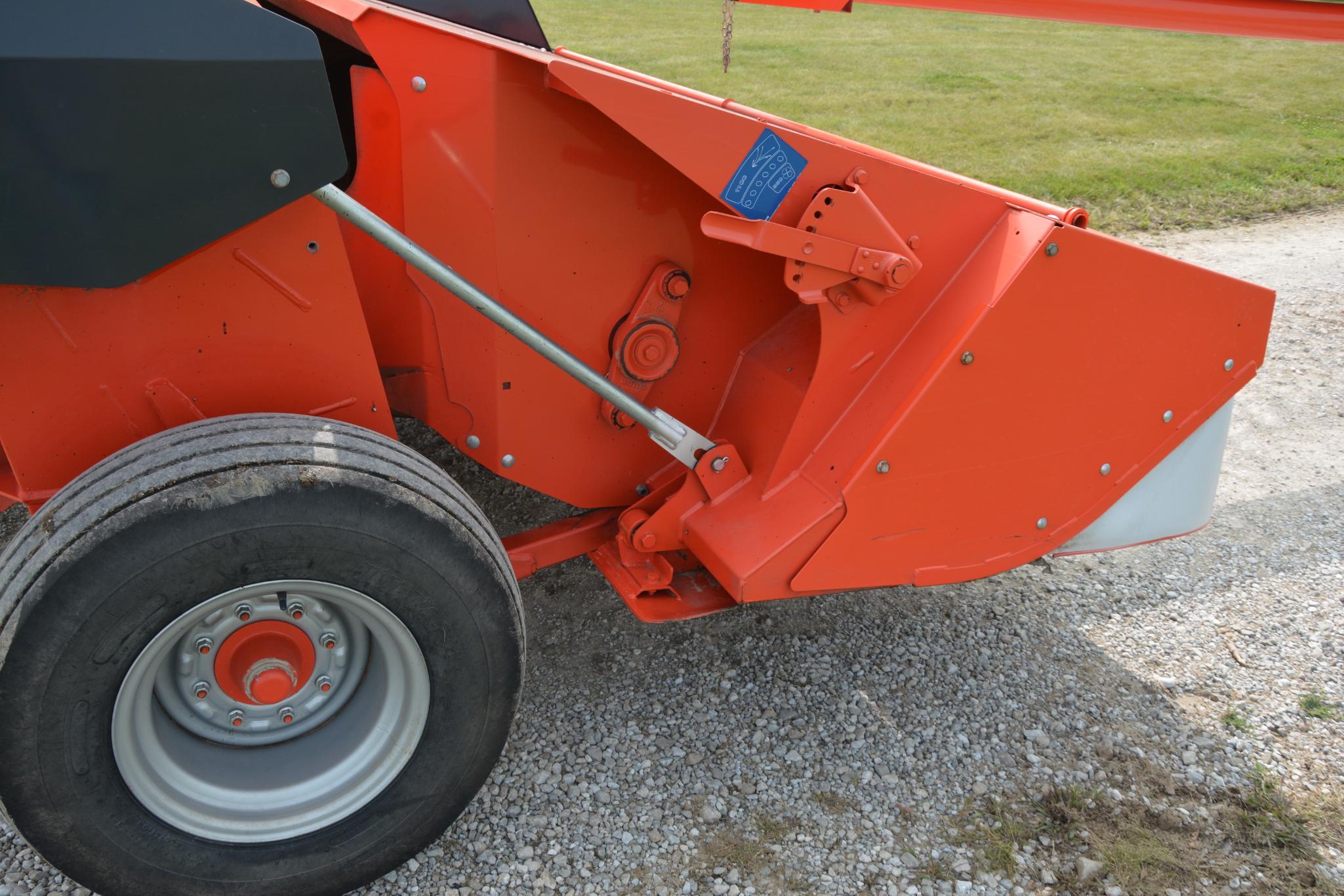 2011 Kuhn Knight FC 353 GC 11' mower conditioner