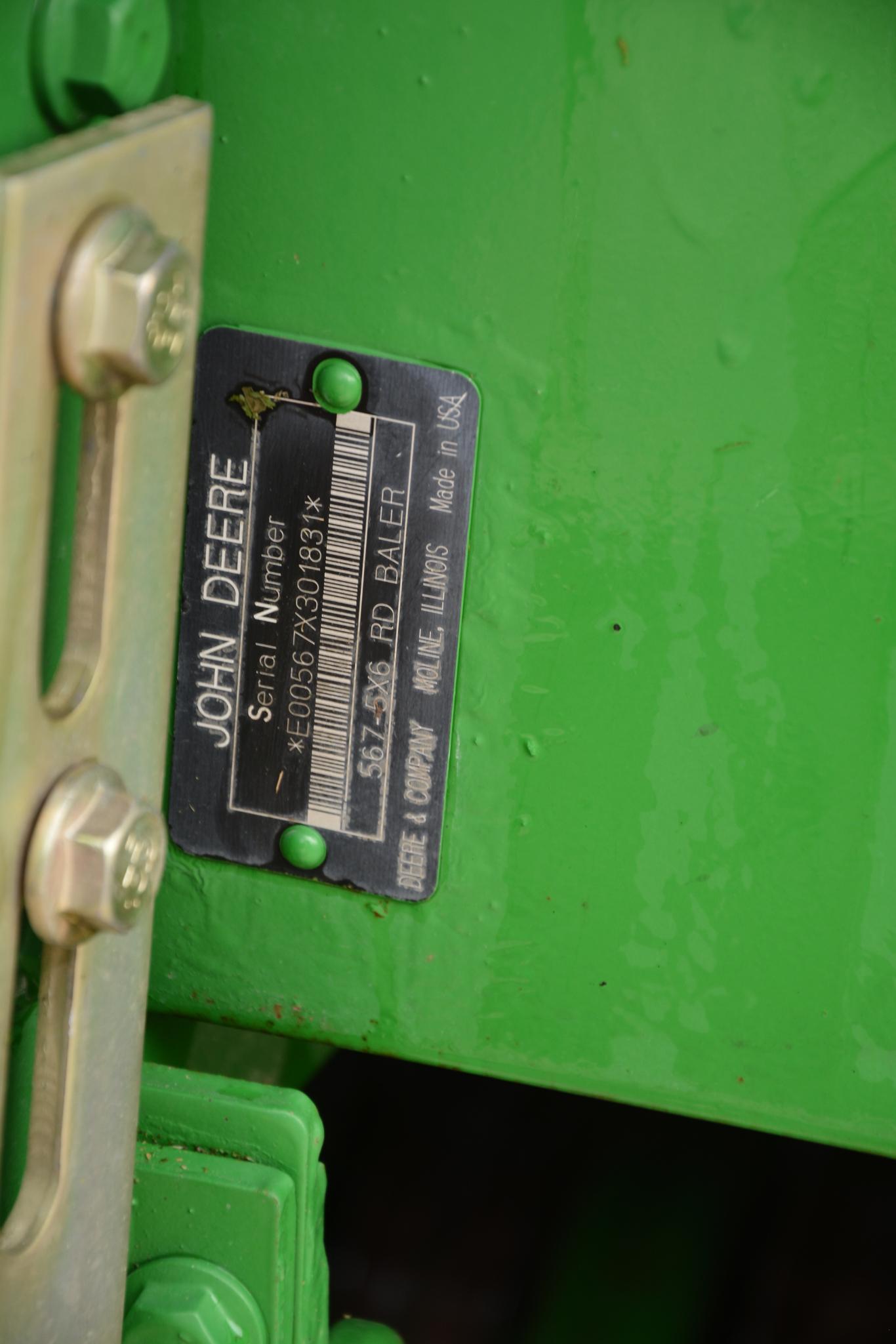 2004 John Deere 567 round baler