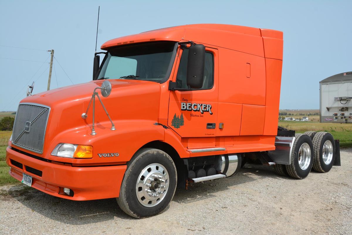 2000 Volvo semi