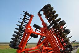 2015 Kuhn Krause 8000 Excelerator 25' vertical tillage tool