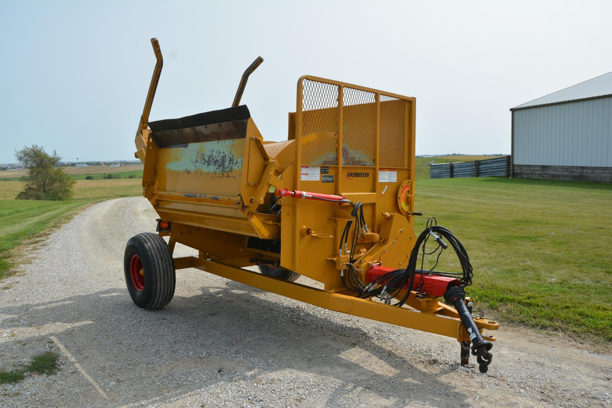 Haybuster 2655 "shortcut" bale processor