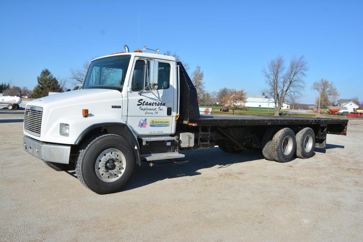 1999 Freightliner FL80 flatbed truck