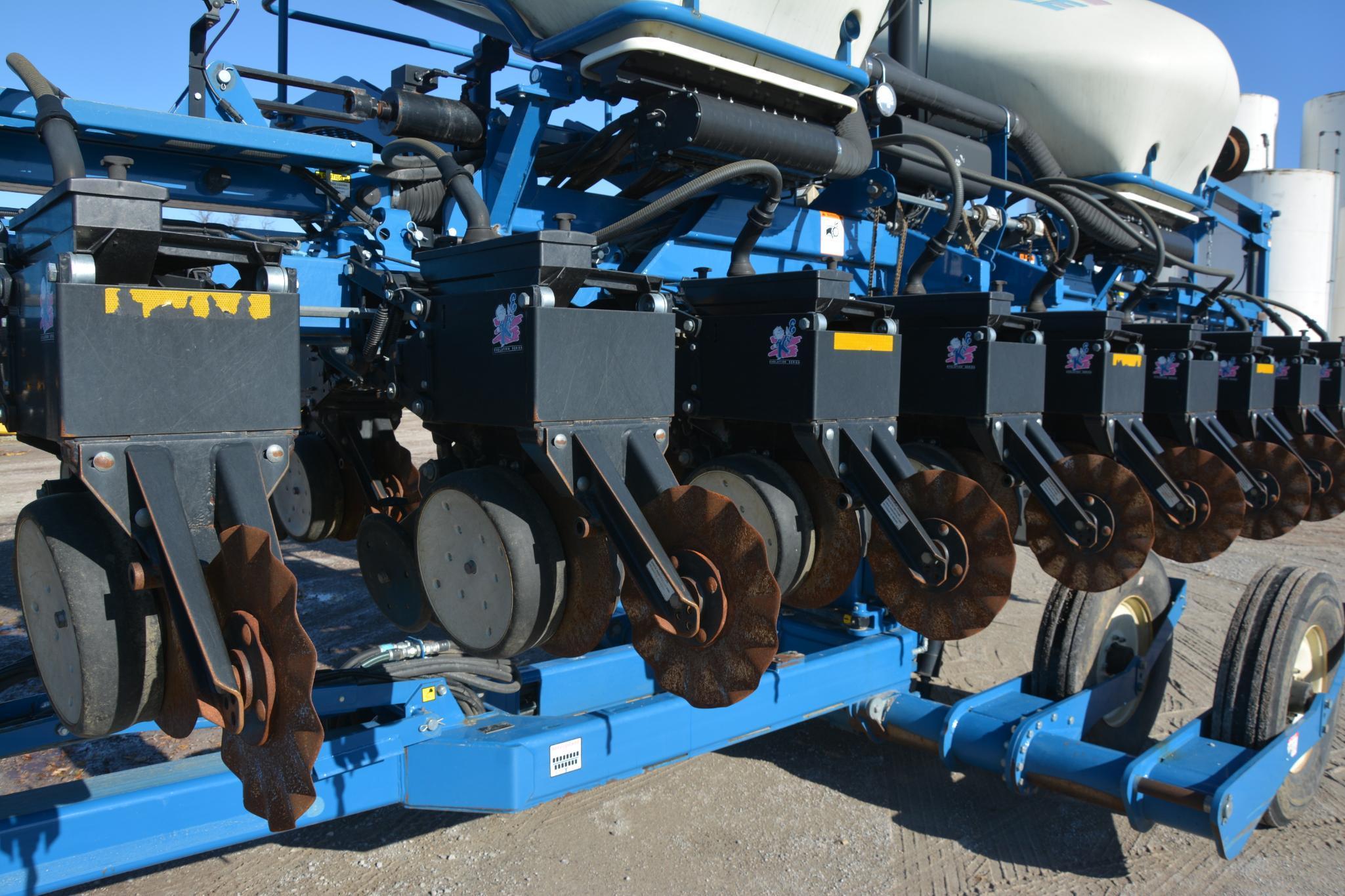 Kinze 3660 ASD12/23 Interplant planter