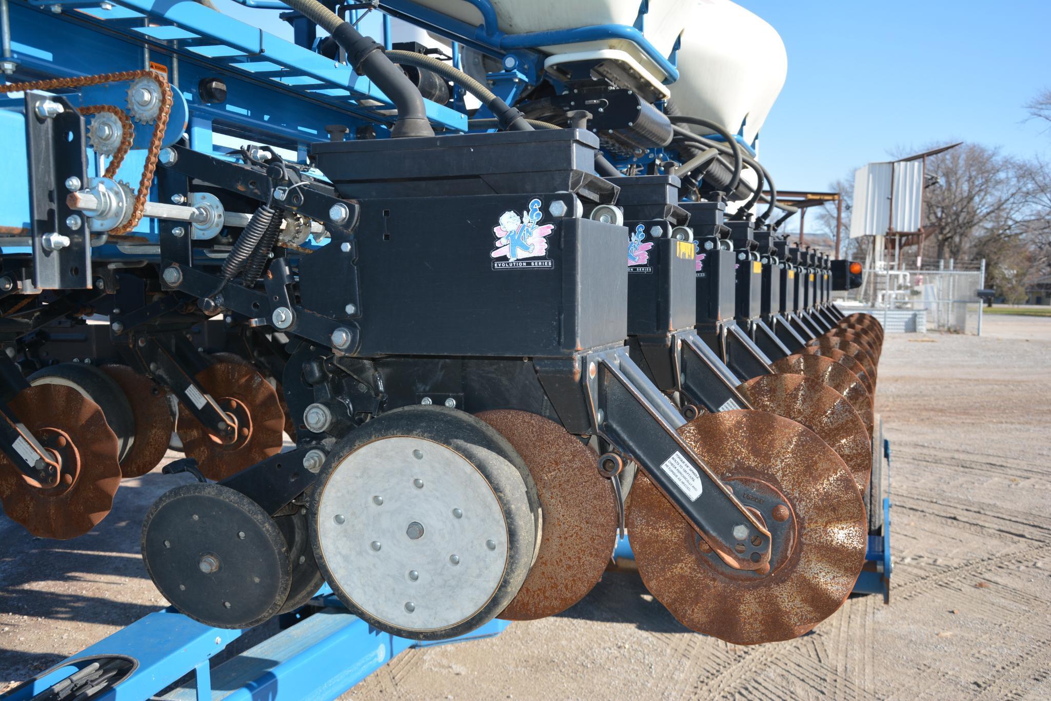 Kinze 3660 ASD12/23 Interplant planter