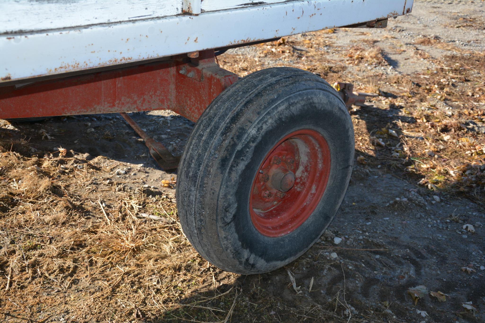 Wooden barge box wagon on Heider running gear