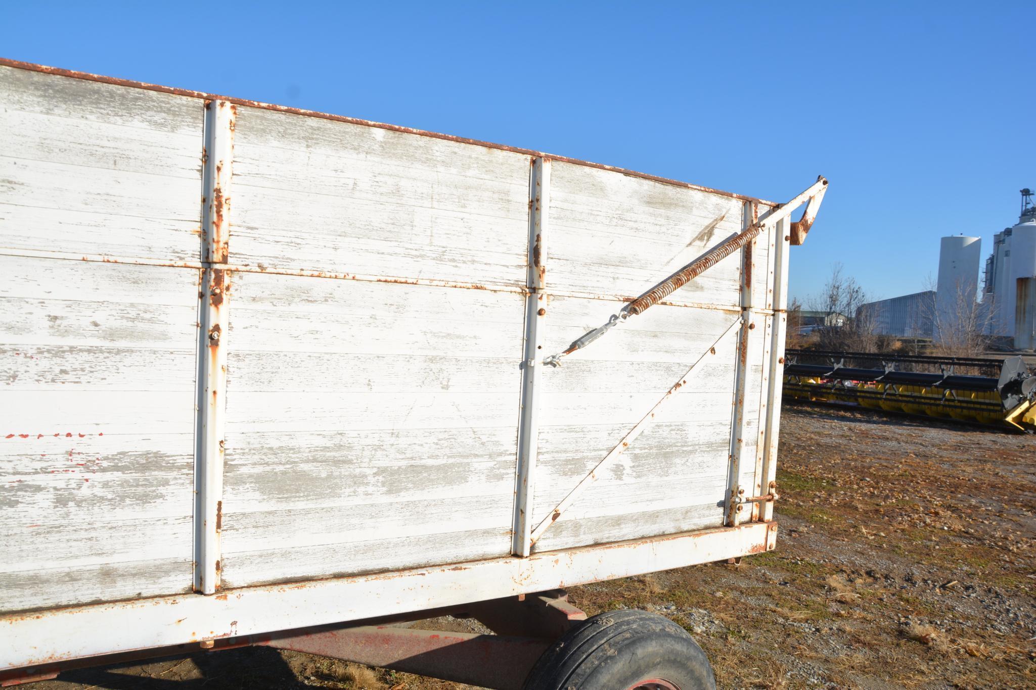 Wooden barge box wagon on Heider running gear