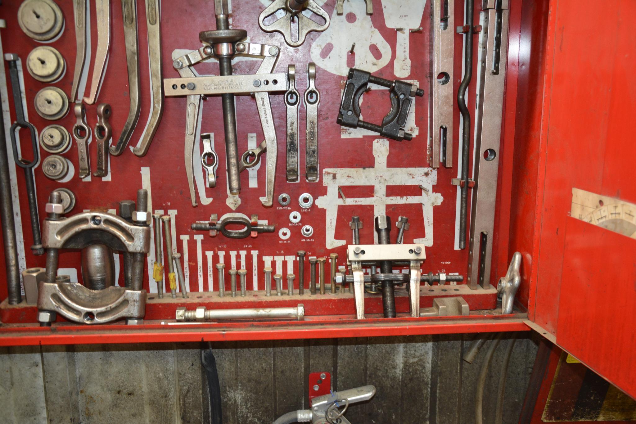 Snap-on CJ-1000 puller set and metal case