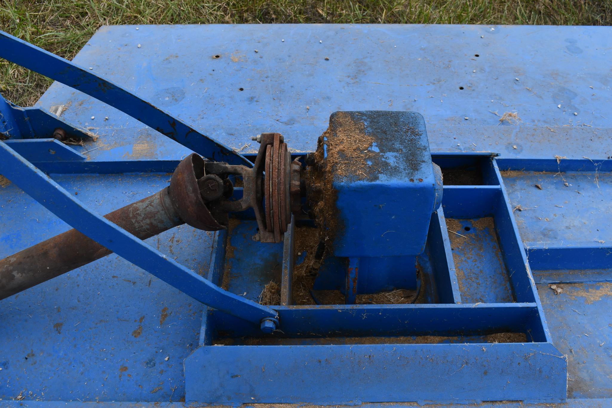 Ford 944 7' 3pt rotary mower