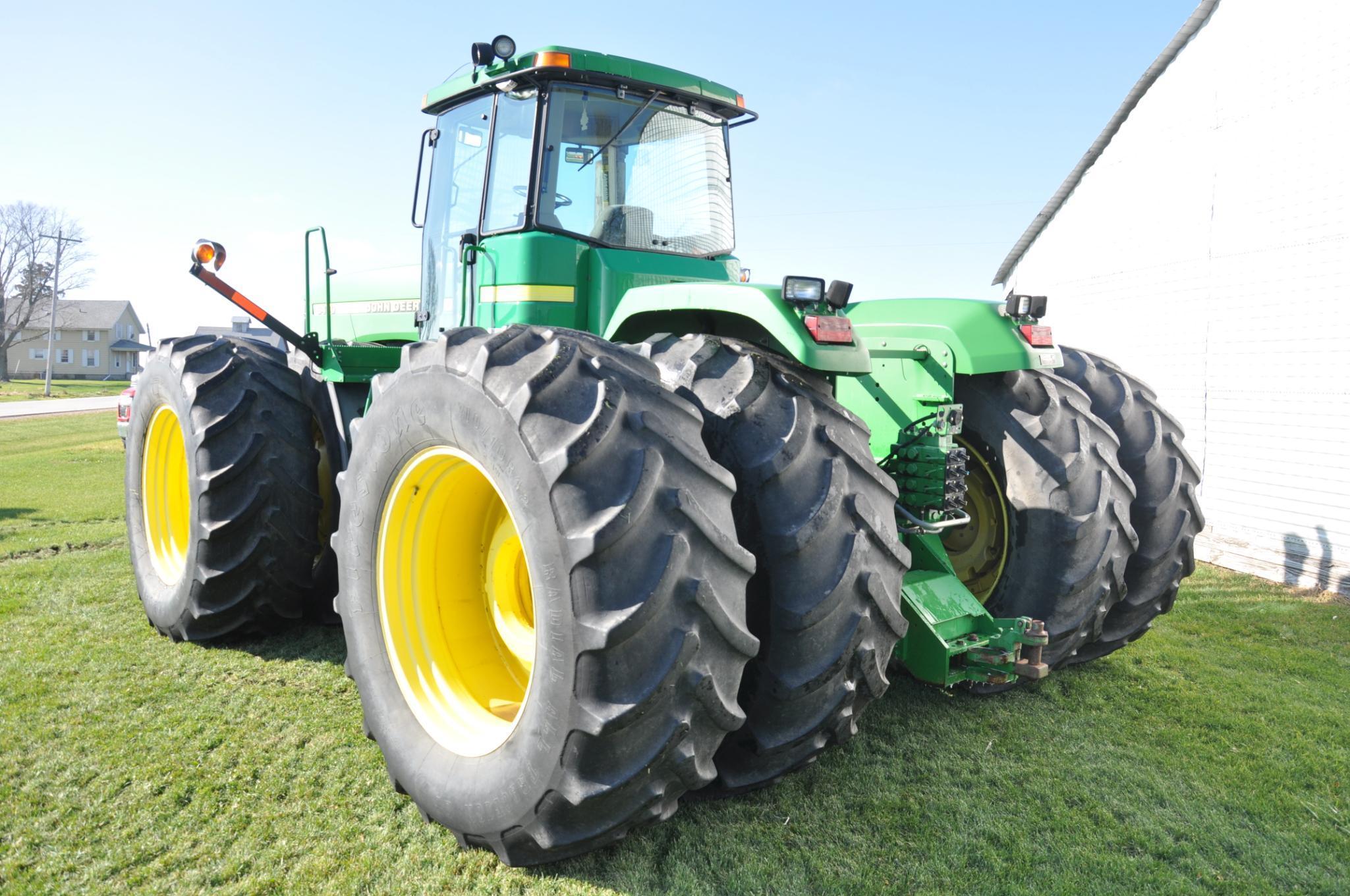 2000 John Deere 9400 4WD tractor