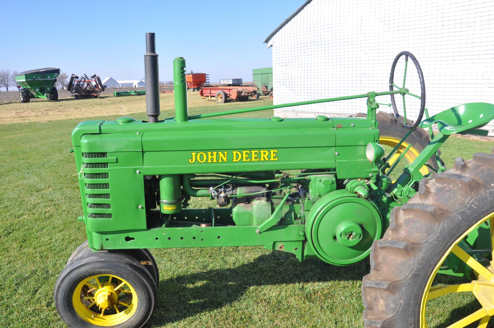 1943 John Deere B tractor