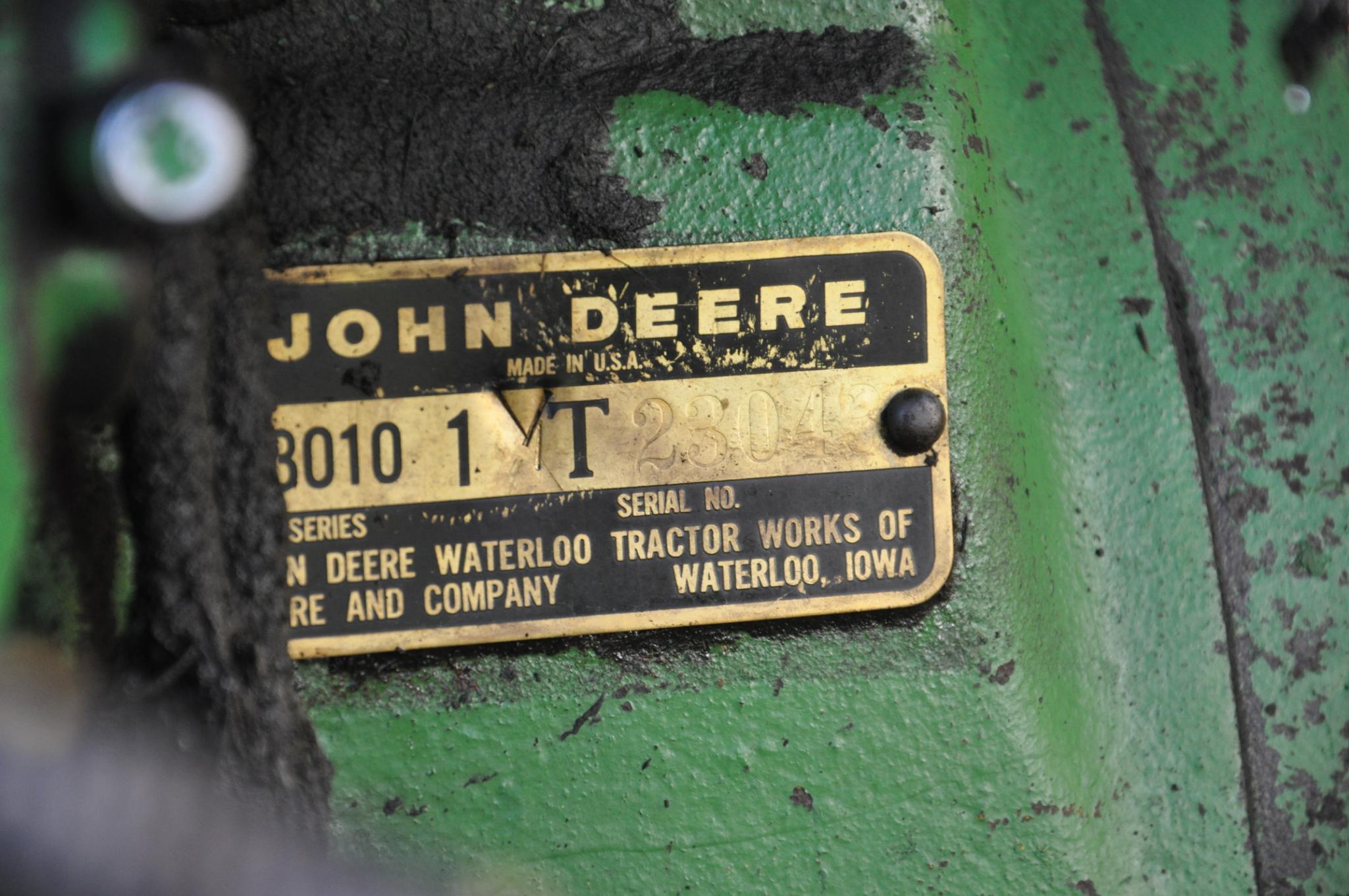 John Deere 3010 2wd tractor