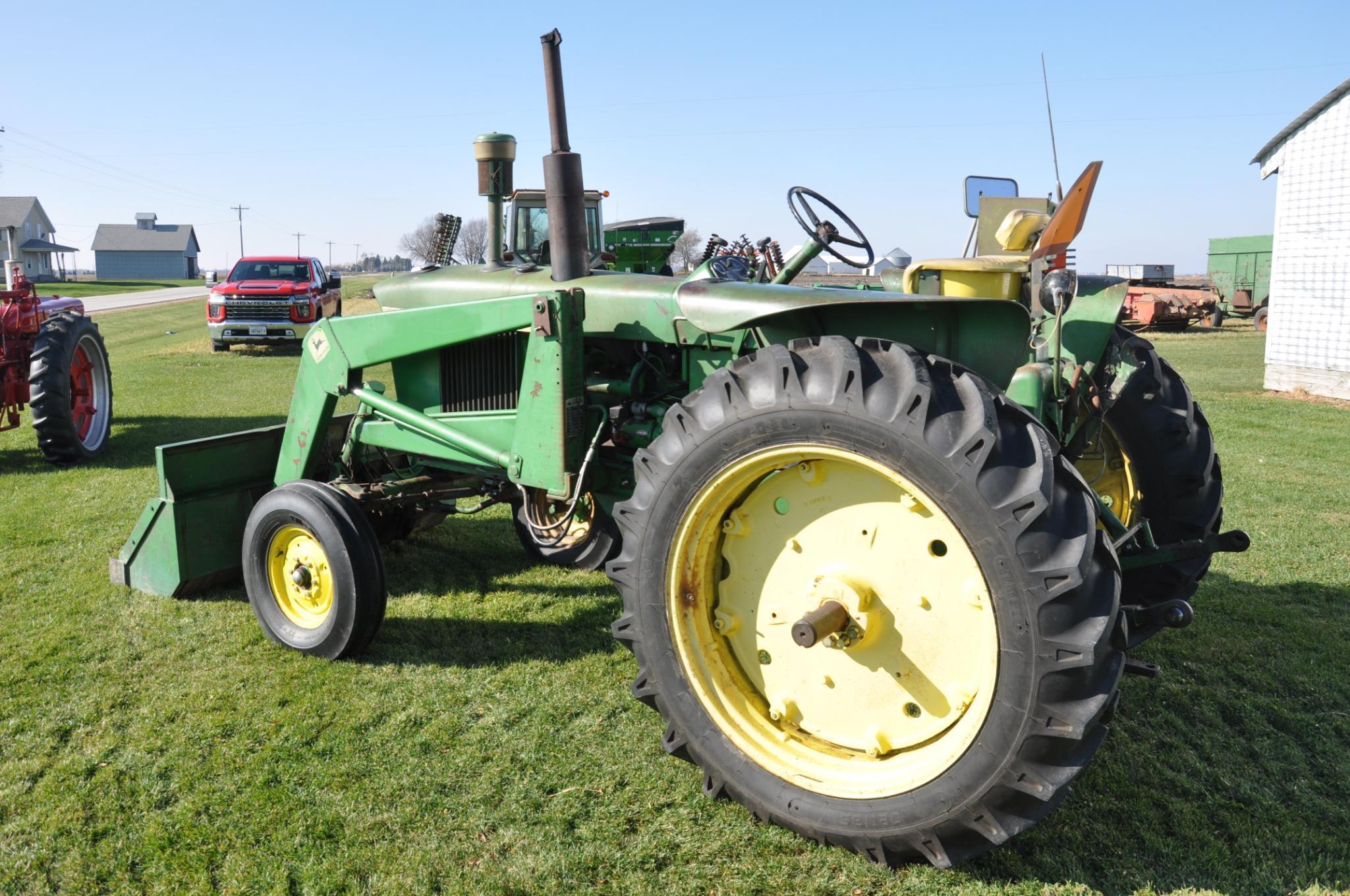 John Deere 3010 2wd tractor