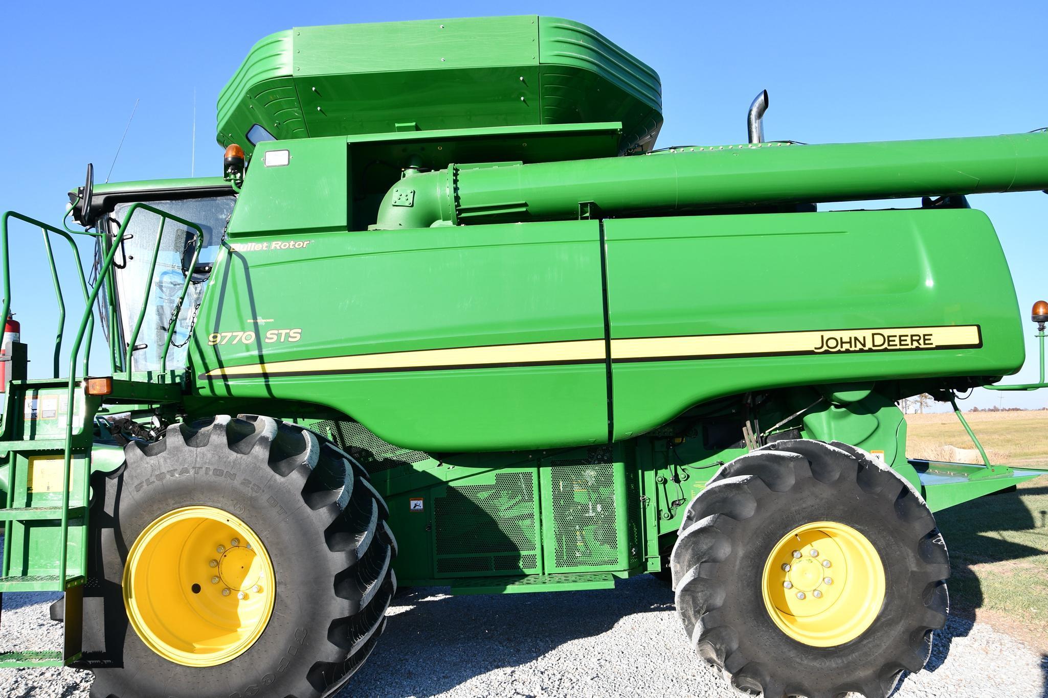 2011 John Deere 9770 STS 4wd combine