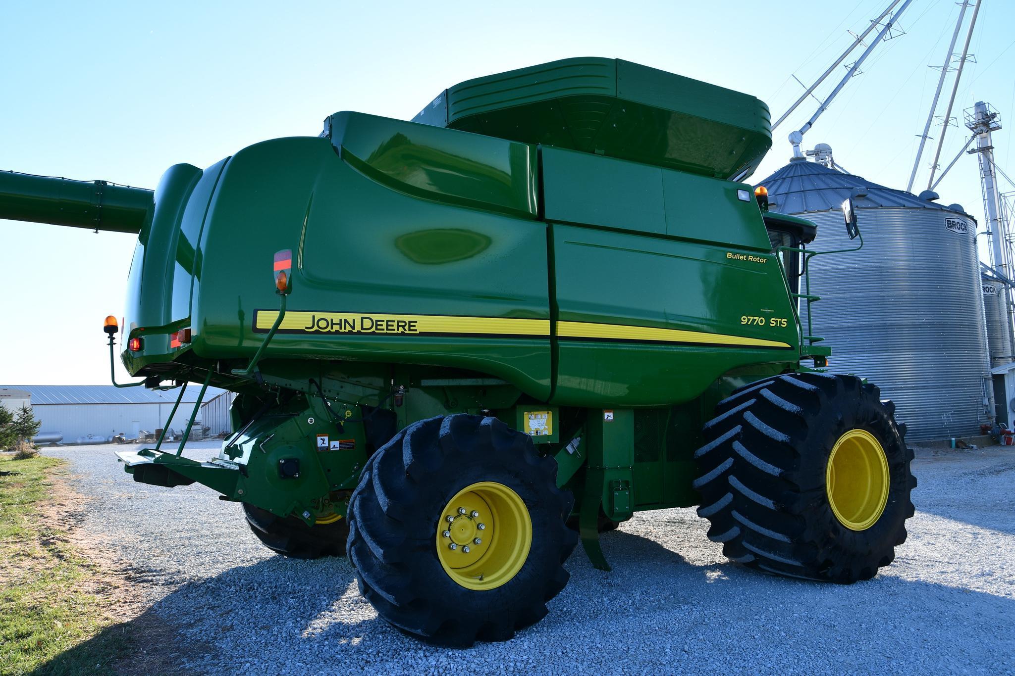 2011 John Deere 9770 STS 4wd combine