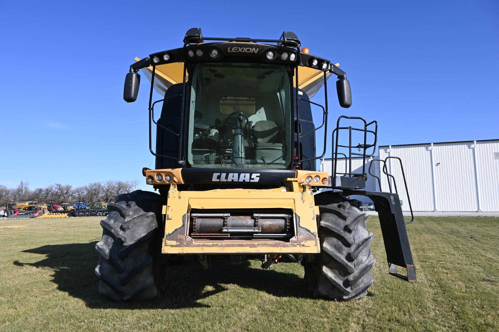 2011 Lexion 740W 4wd combine