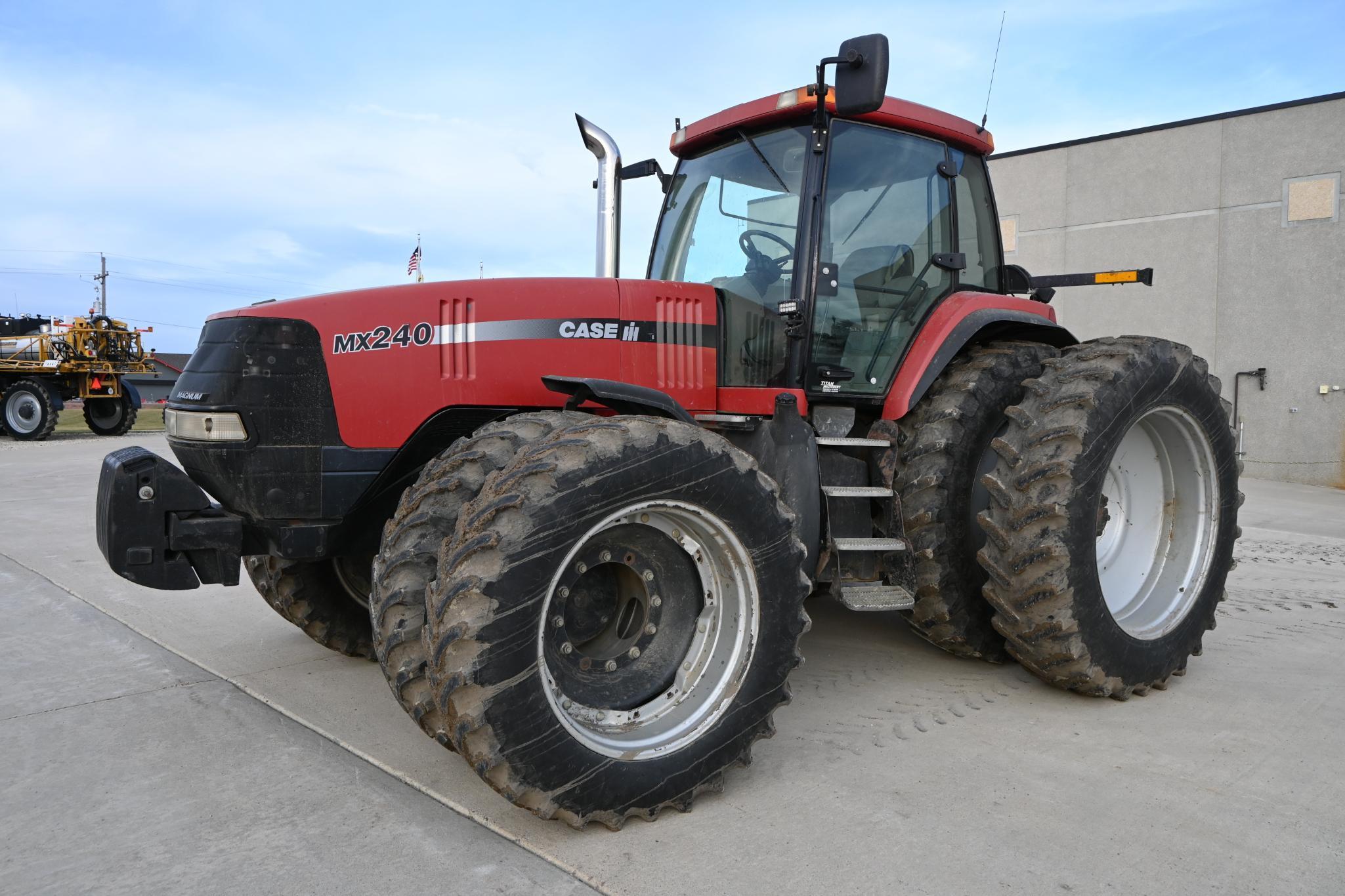 2001 Case IH MX240 MFWD tractor