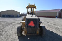 Allis Chalmers 706 Series B 2wd fork lift