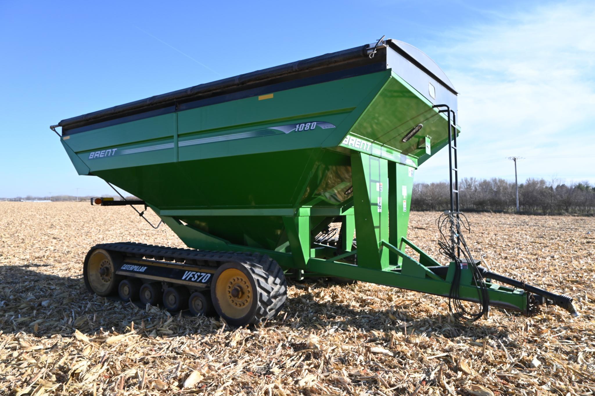 2008 Brent 1080 grain cart