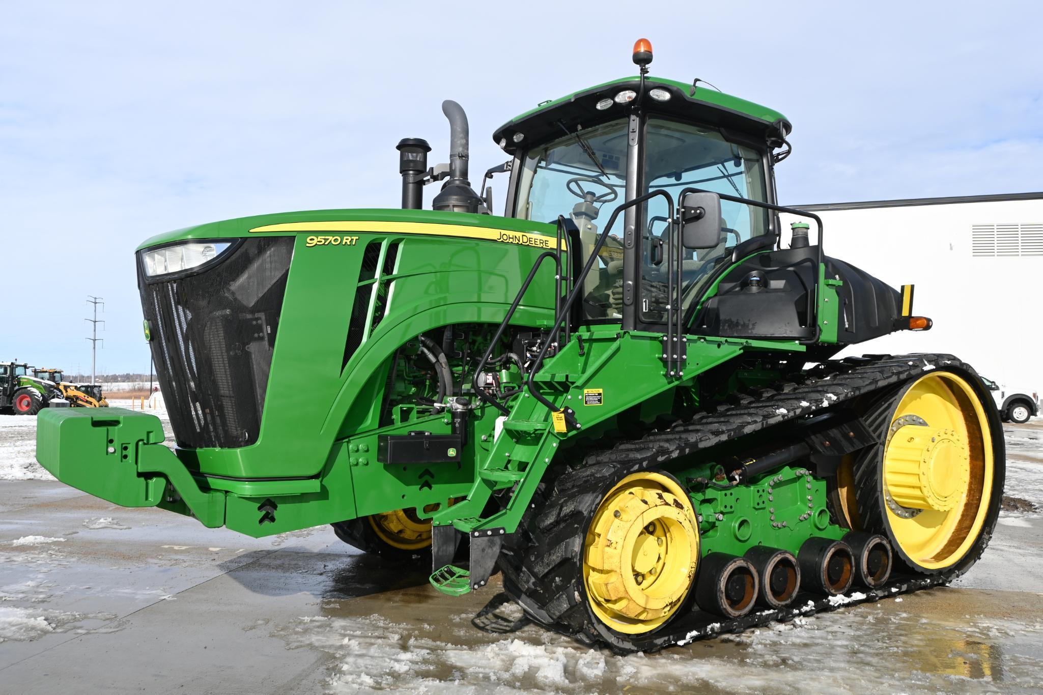 2015 John Deere 9570RT track tractor