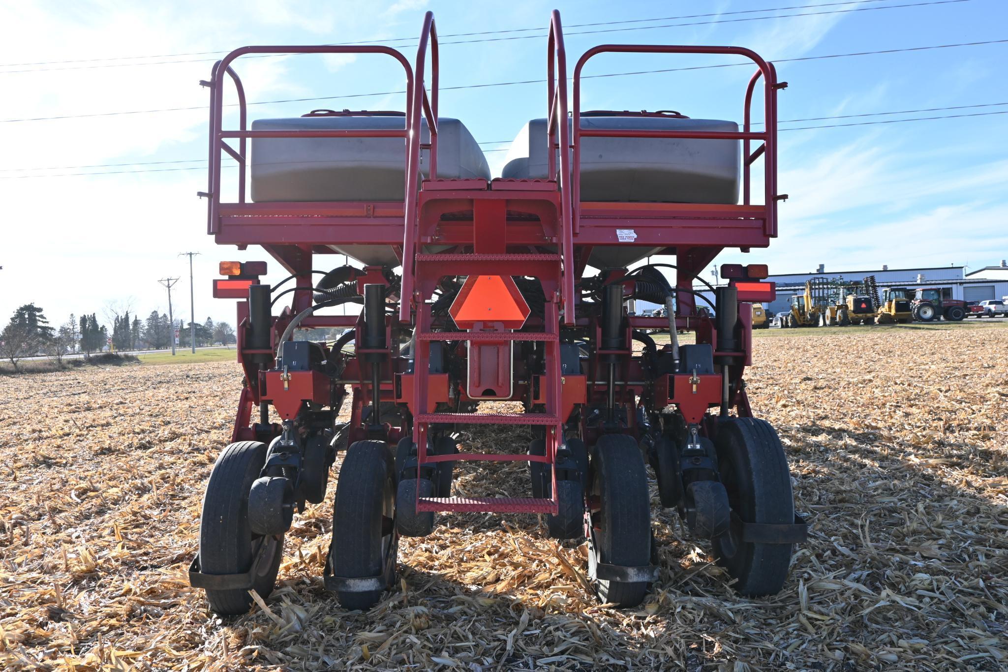 2009 Case IH 1250 Early Riser 24 row 30" vacuum planter