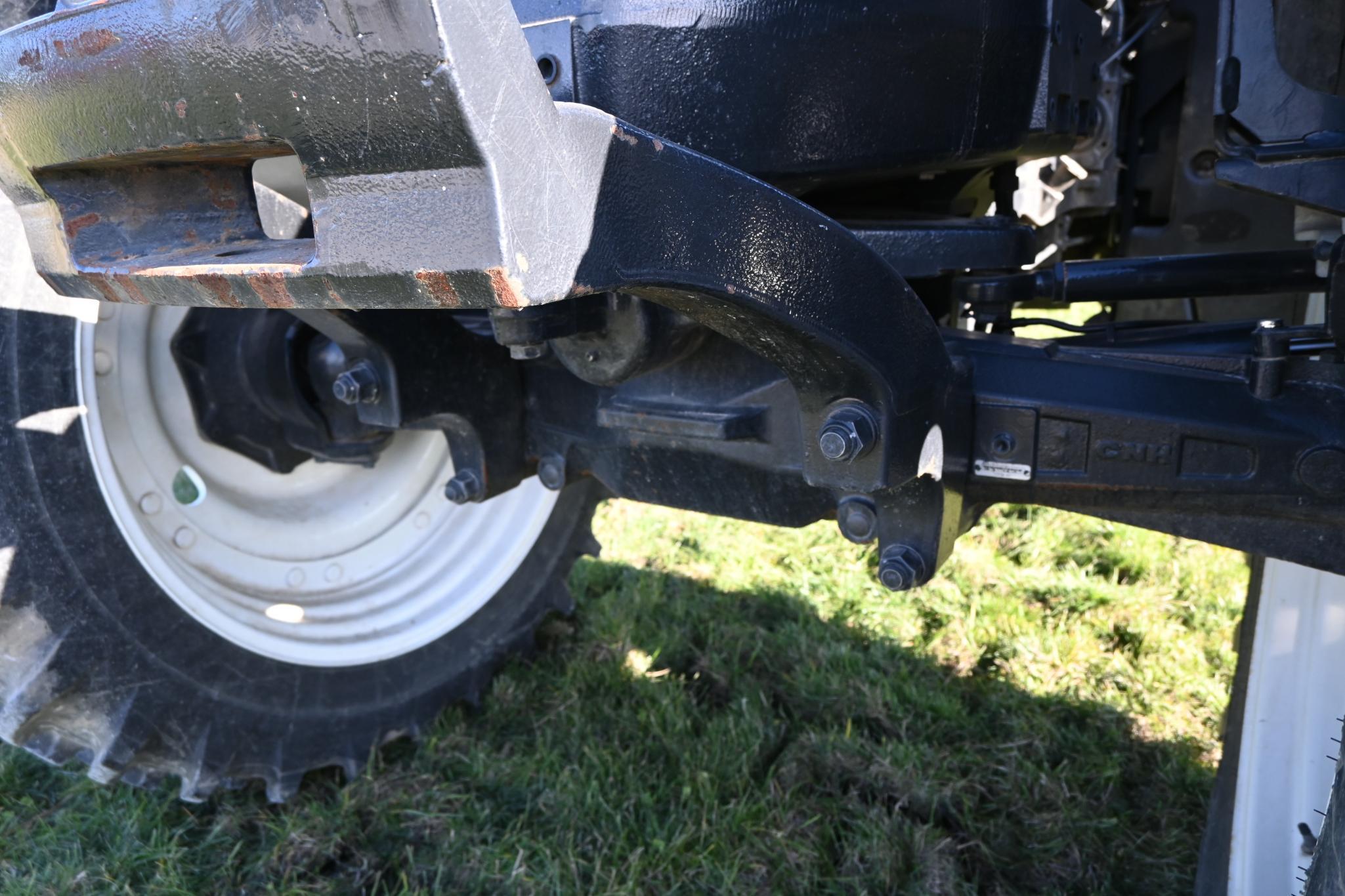 2013 New Holland T7.235 MFWD tractor