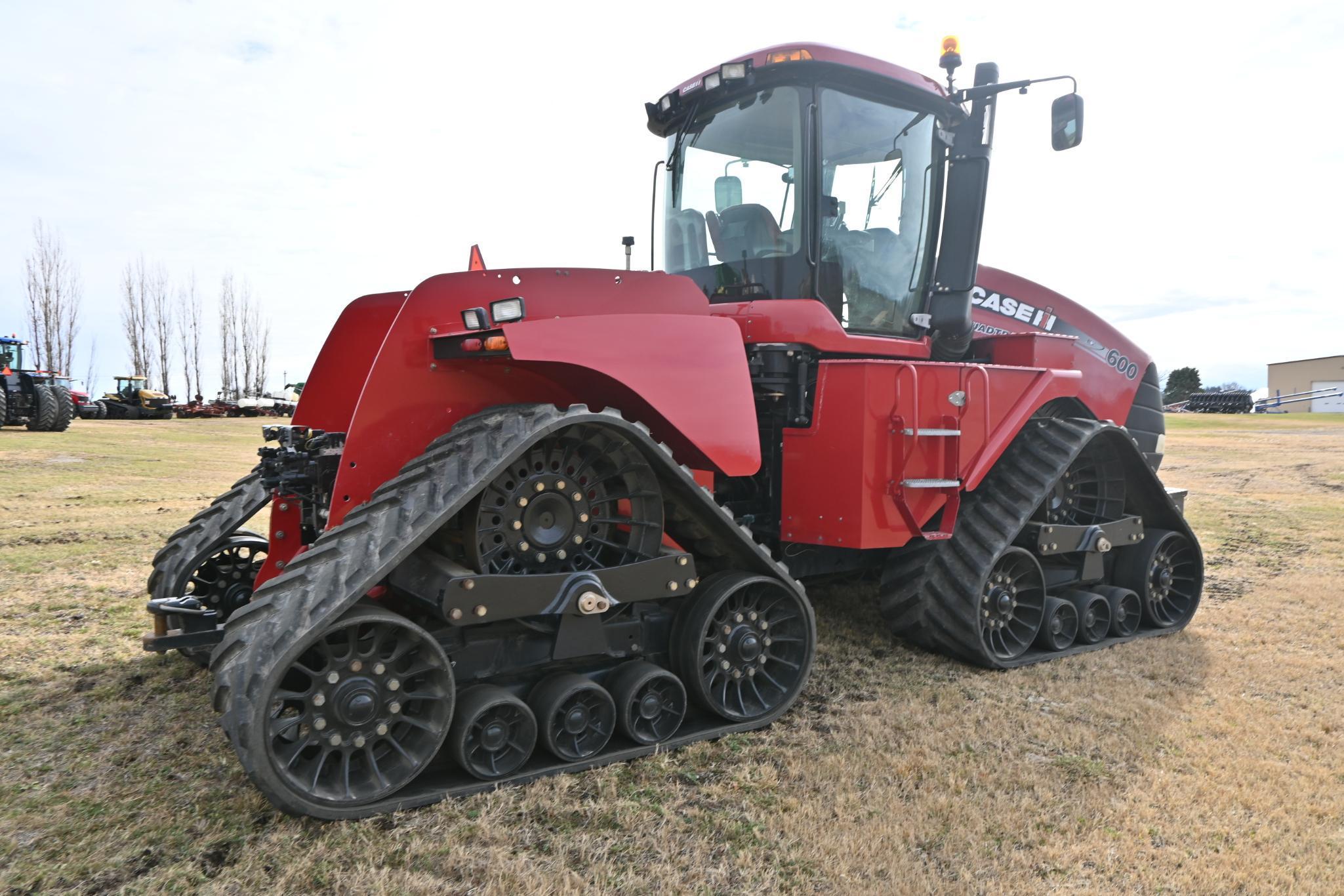 2012 Case IH 600 Steiger track tractor