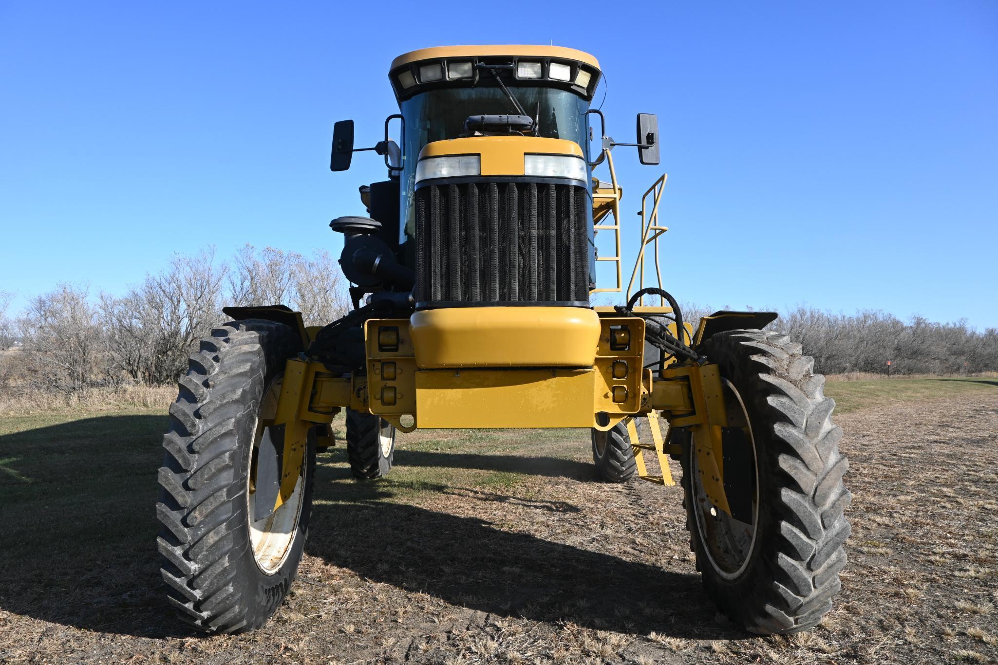 2006 Ag Chem RoGator 1074C self propelled spreader