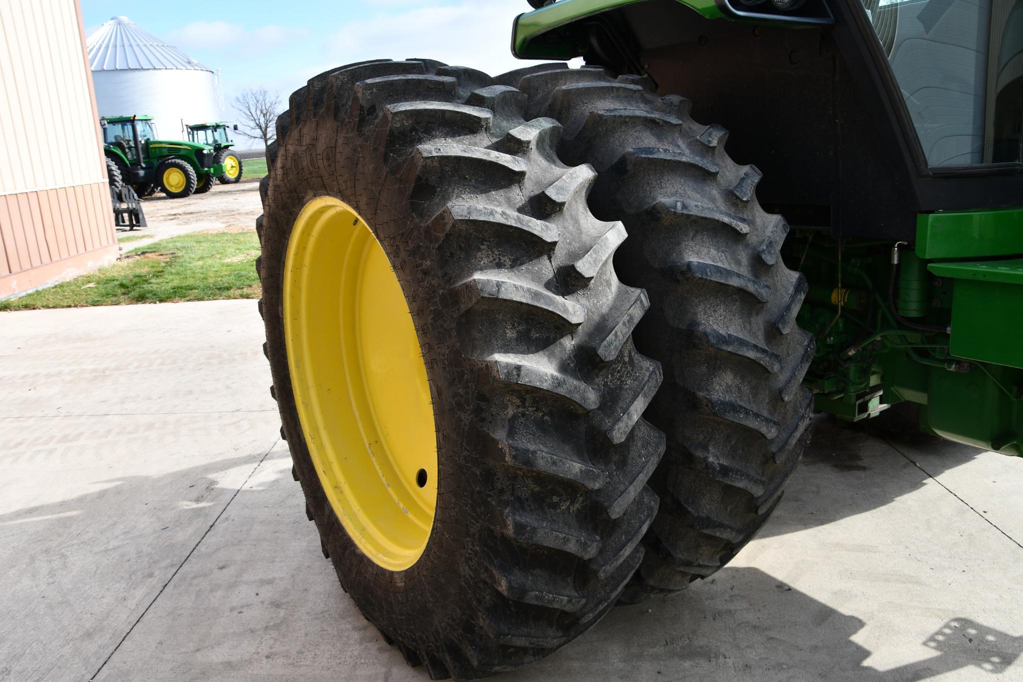 1986 John Deere 4850 MFWD tractor