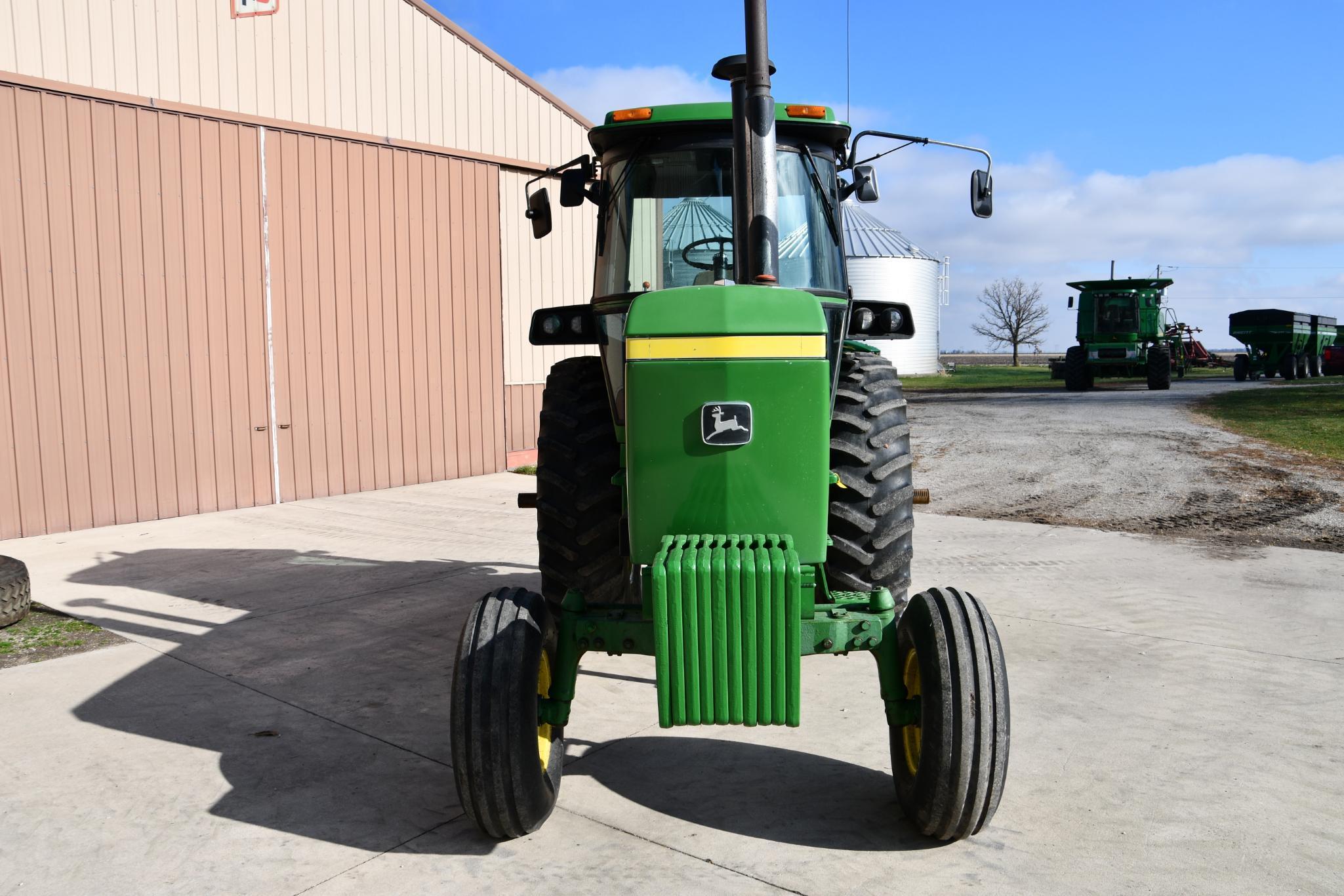 1978 John Deere 4440 2wd tractor