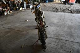 Suzuki dirt bike