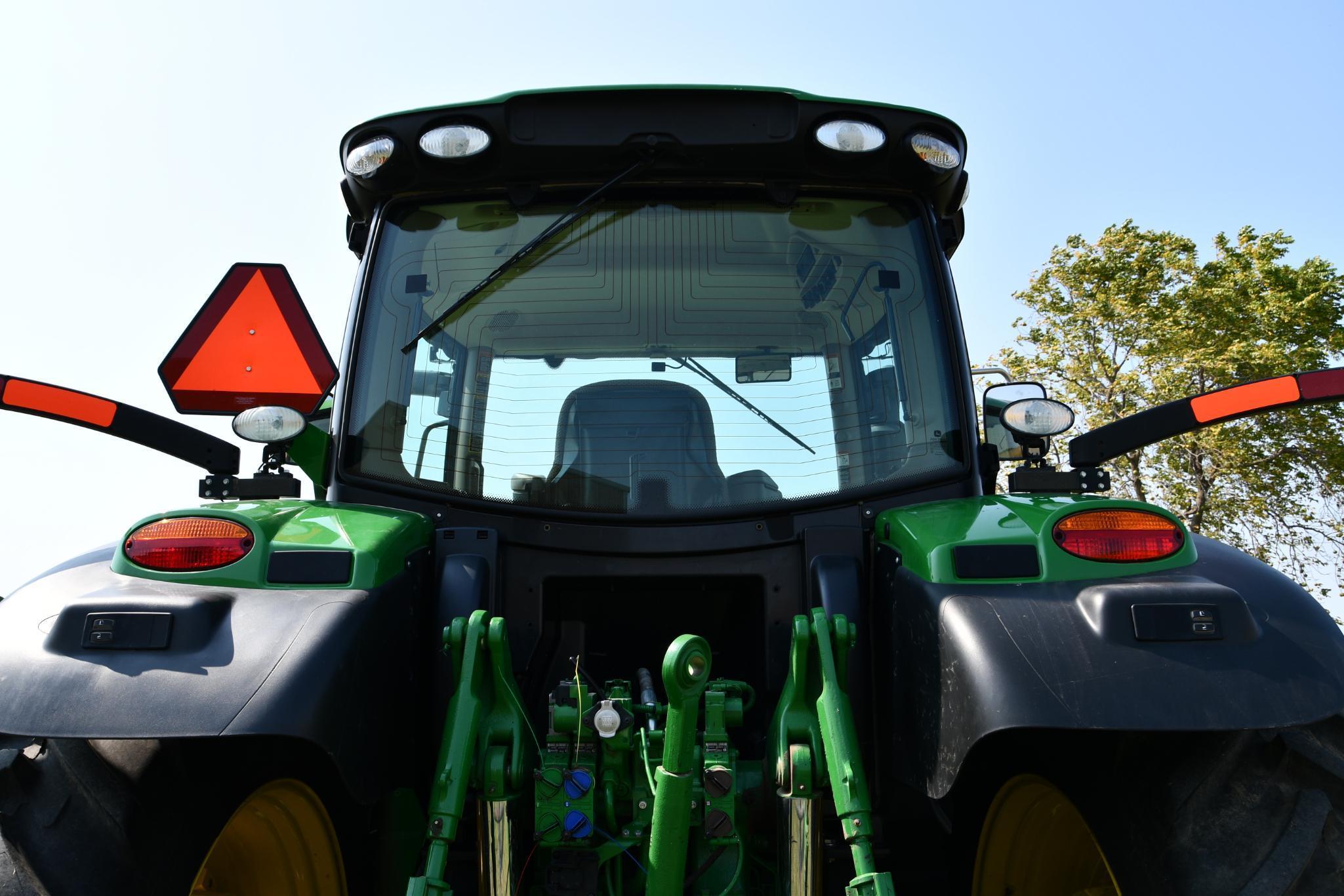 2014 John Deere 6170R MFWD tractor