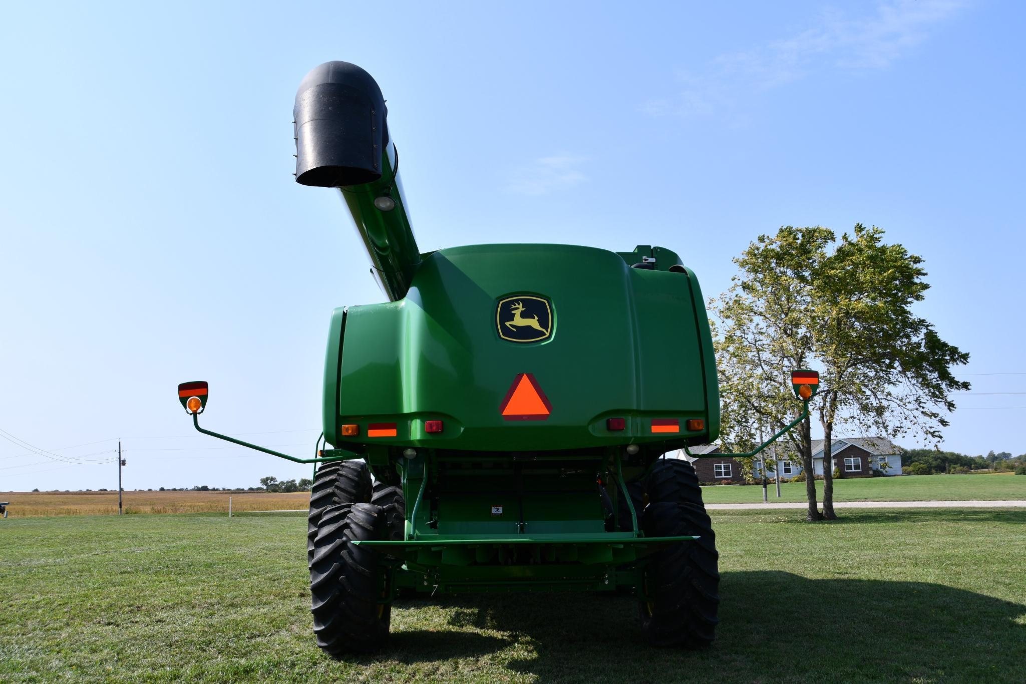 2011 John Deere 9670 STS STS 4wd combine