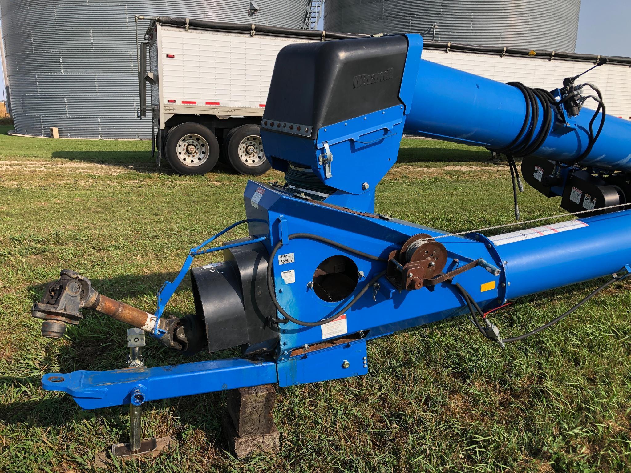 2009 Brandt 1390 13"x90' swing away auger