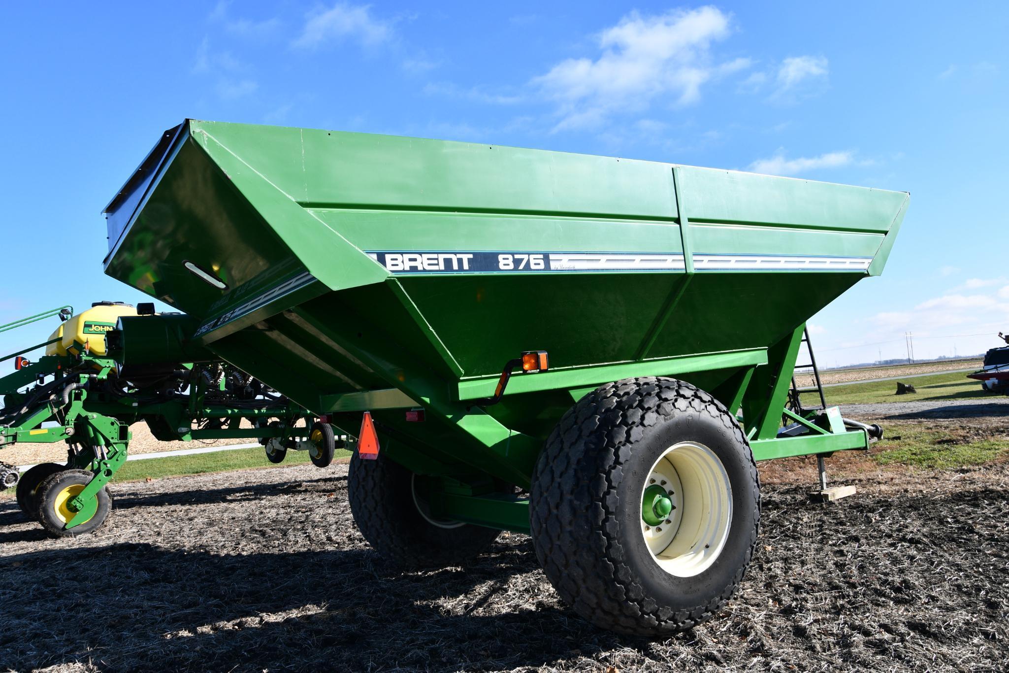 Brent 876 grain cart