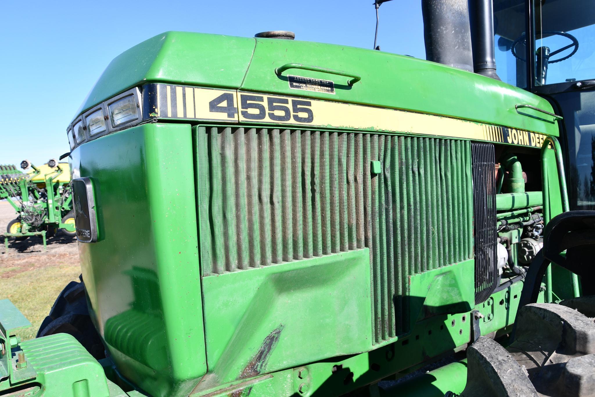 1990 John Deere 4555 MFWD tractor