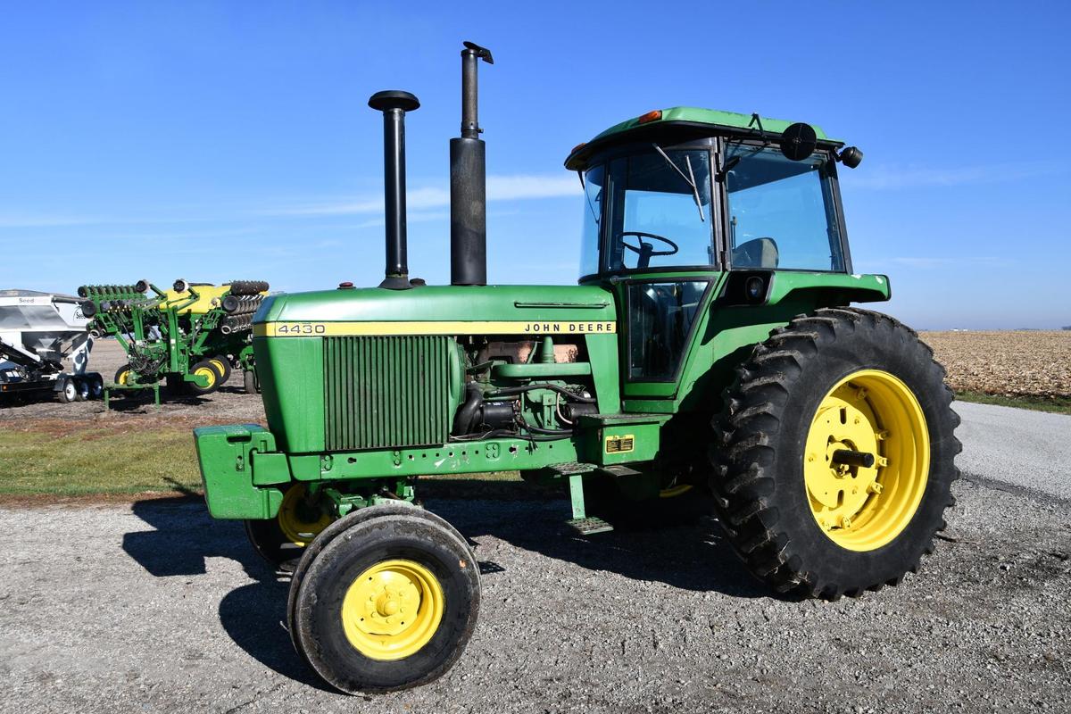 1977 John Deere 4430 2wd tractor