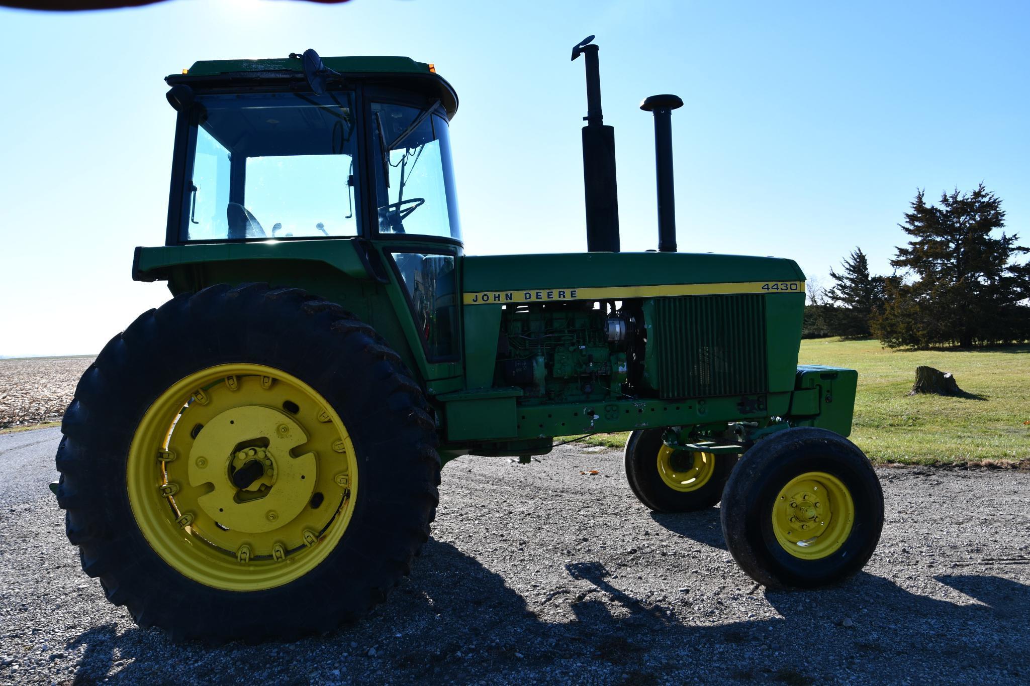 1977 John Deere 4430 2wd tractor