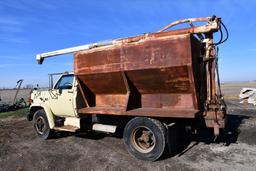 1989 GMC 6000 feed truck