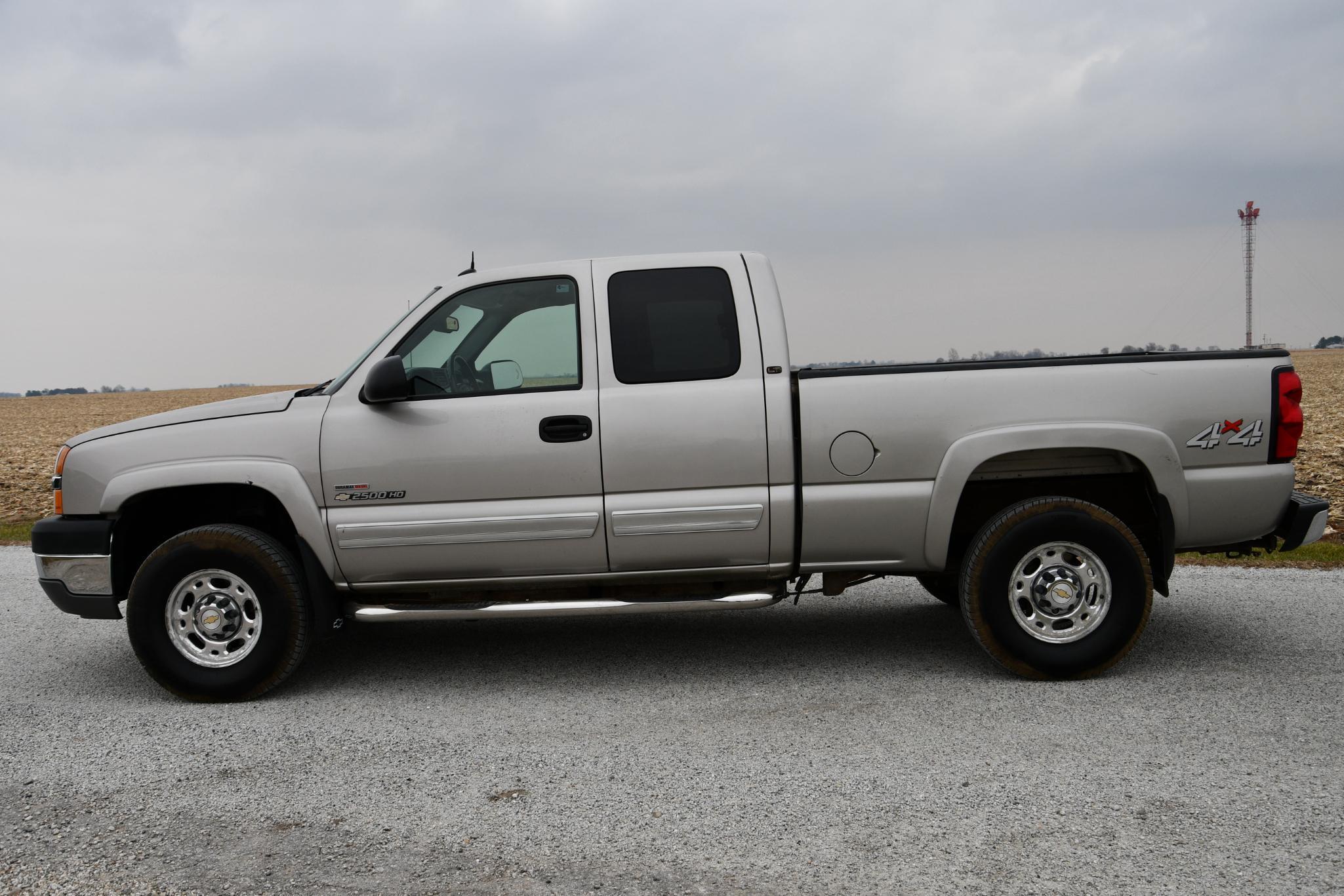 2004 Chevrolet 2500 HD 4wd pickup