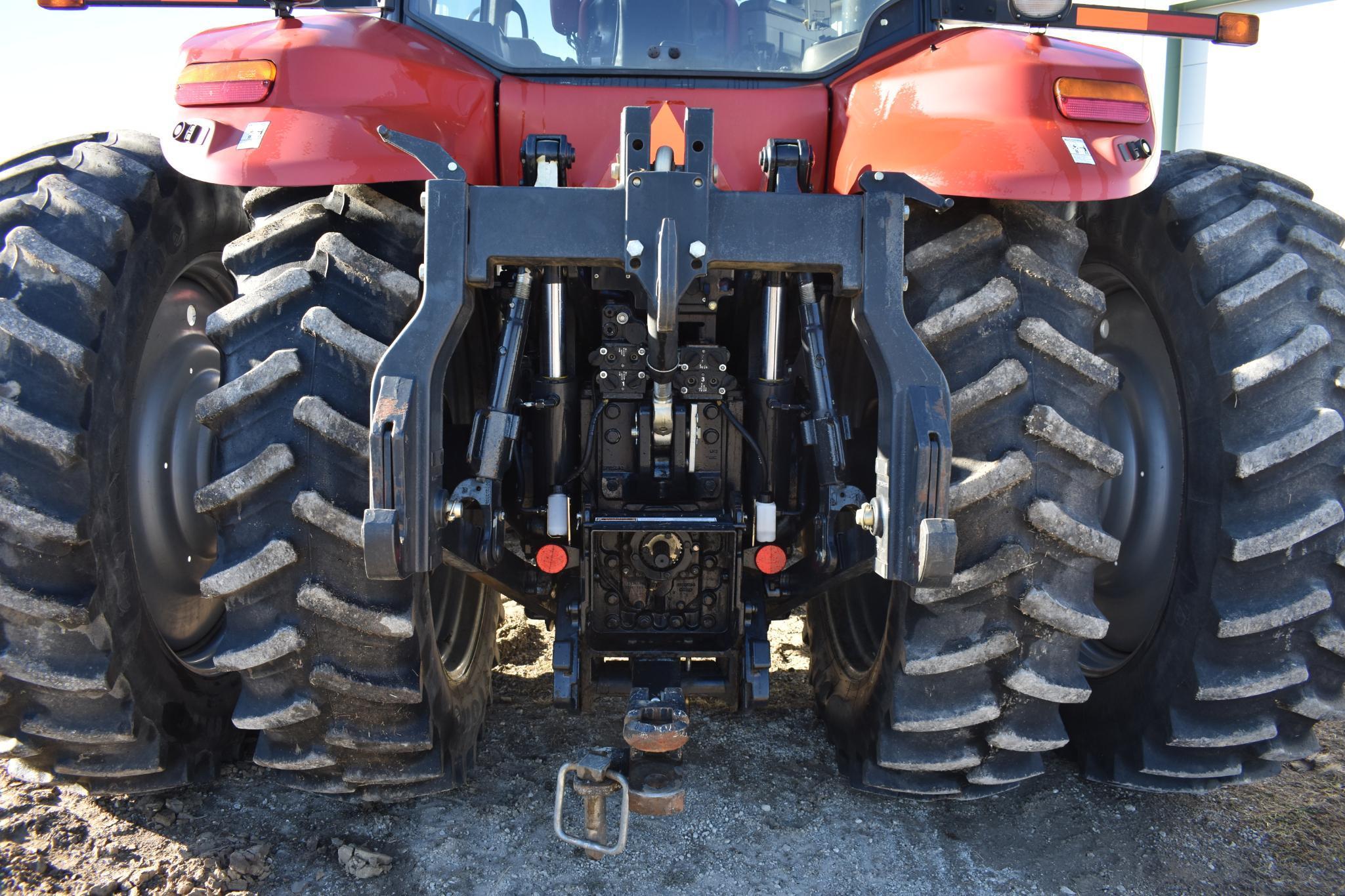 2009 Case-IH 335 Magnum MFWD tractor