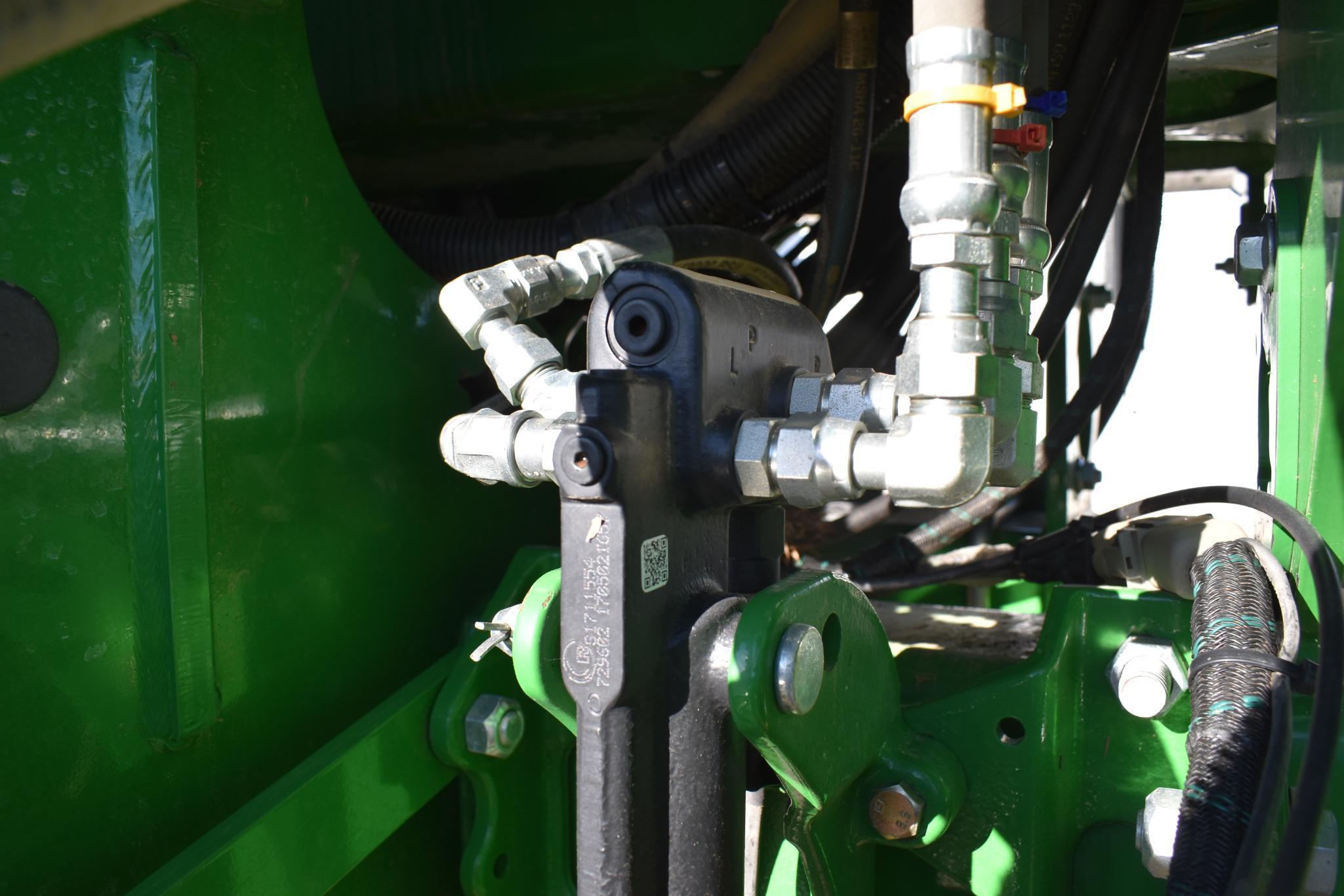 2018 John Deere 1795 16/31 CCS planter