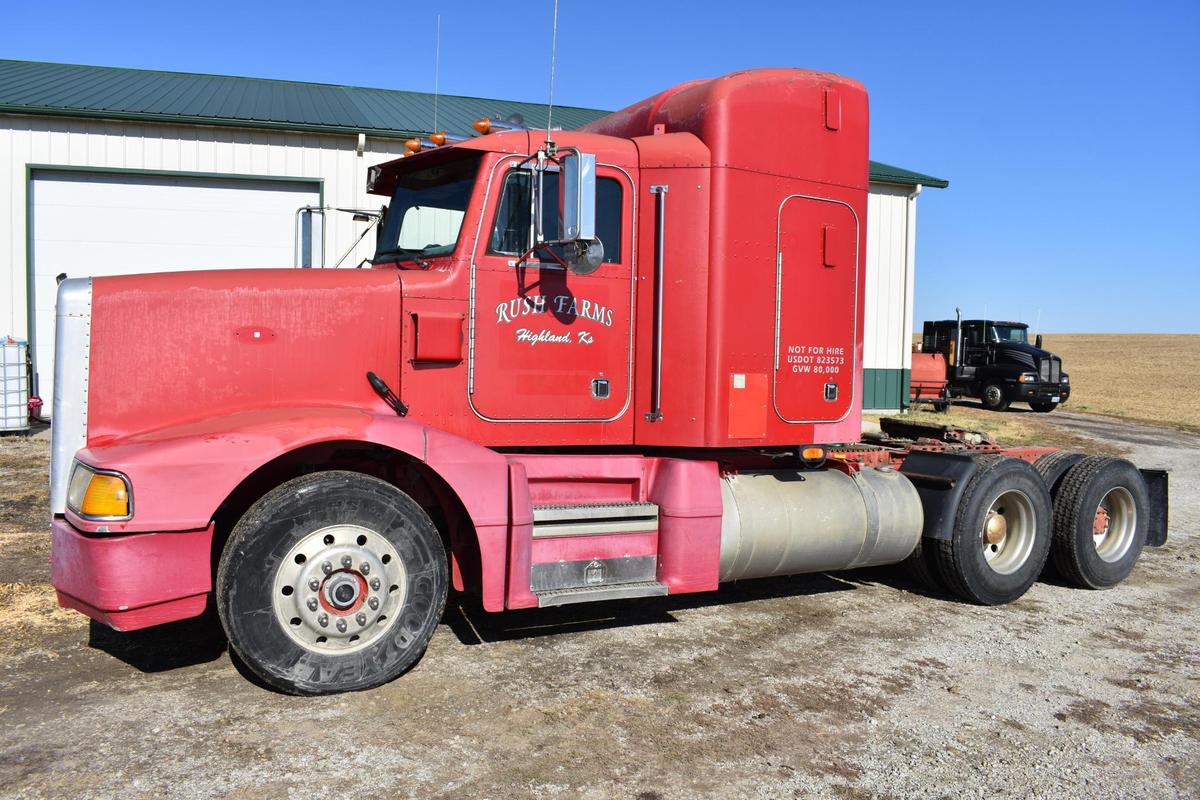 1995 Peterbilt 377 semi