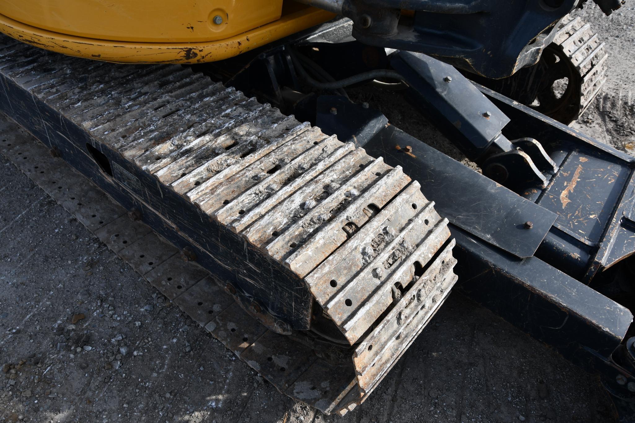 2013 John Deere 60G mini excavator