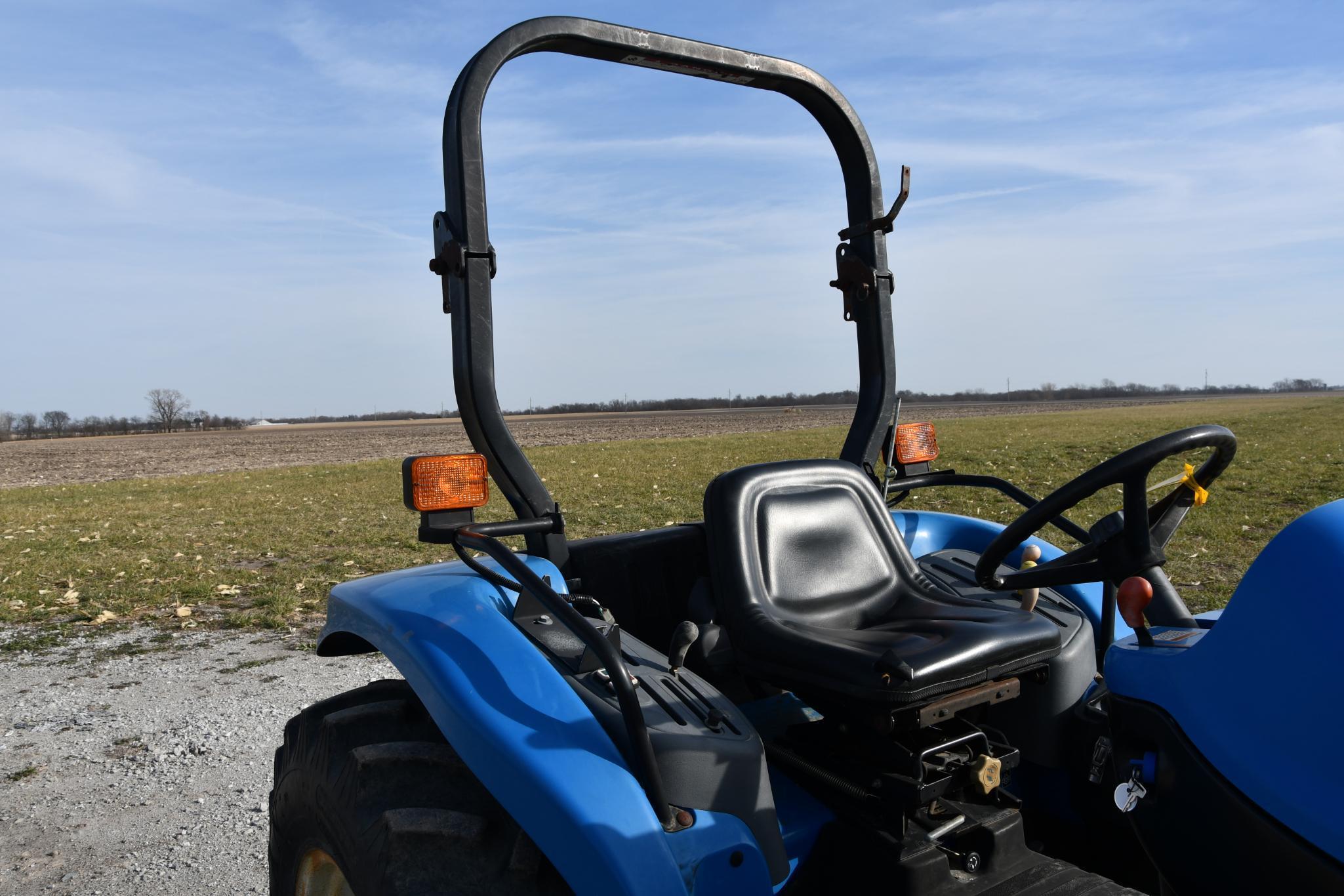 New Holland TC35D MFWD compact utility tractor