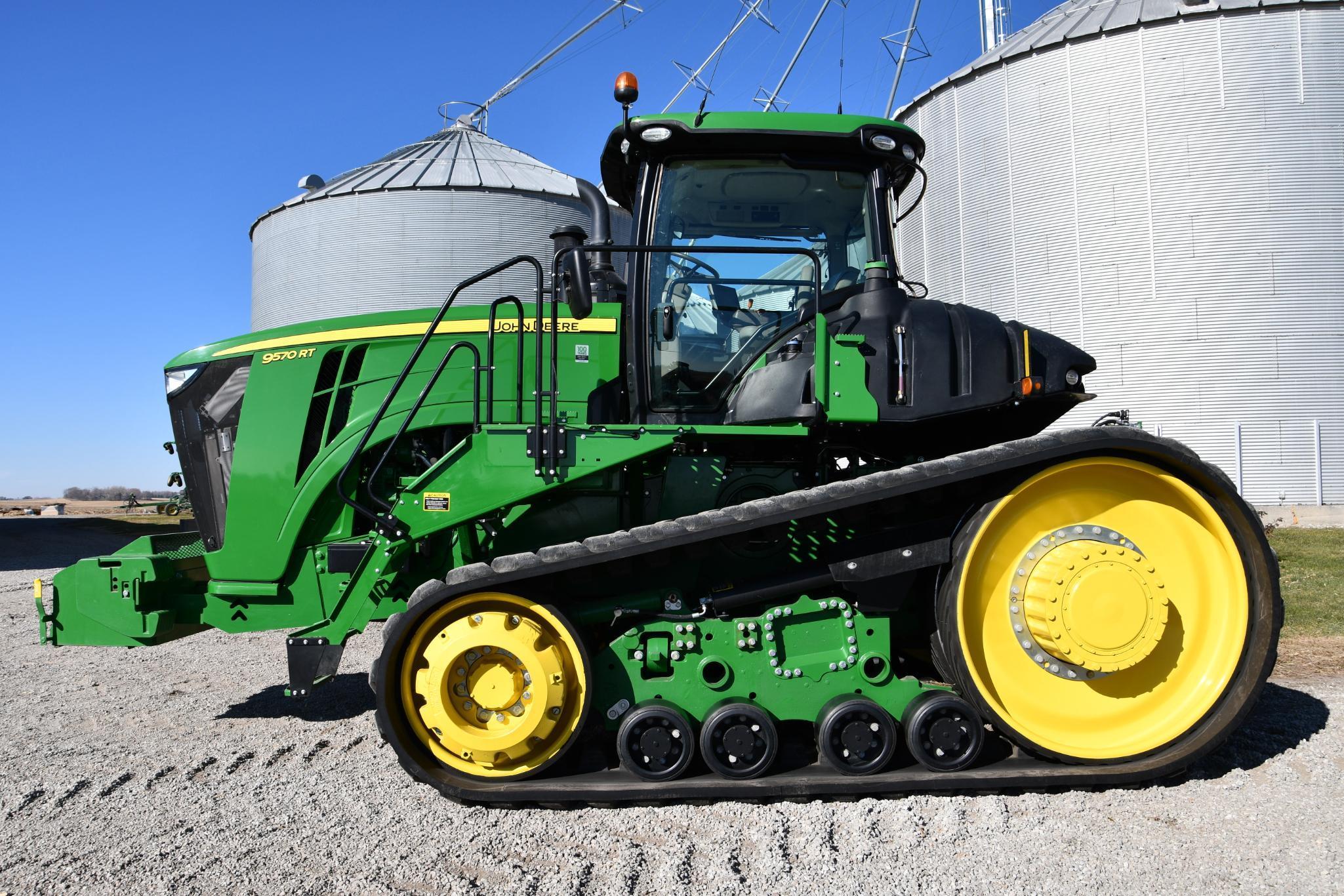 2018 John Deere 9570RT track tractor