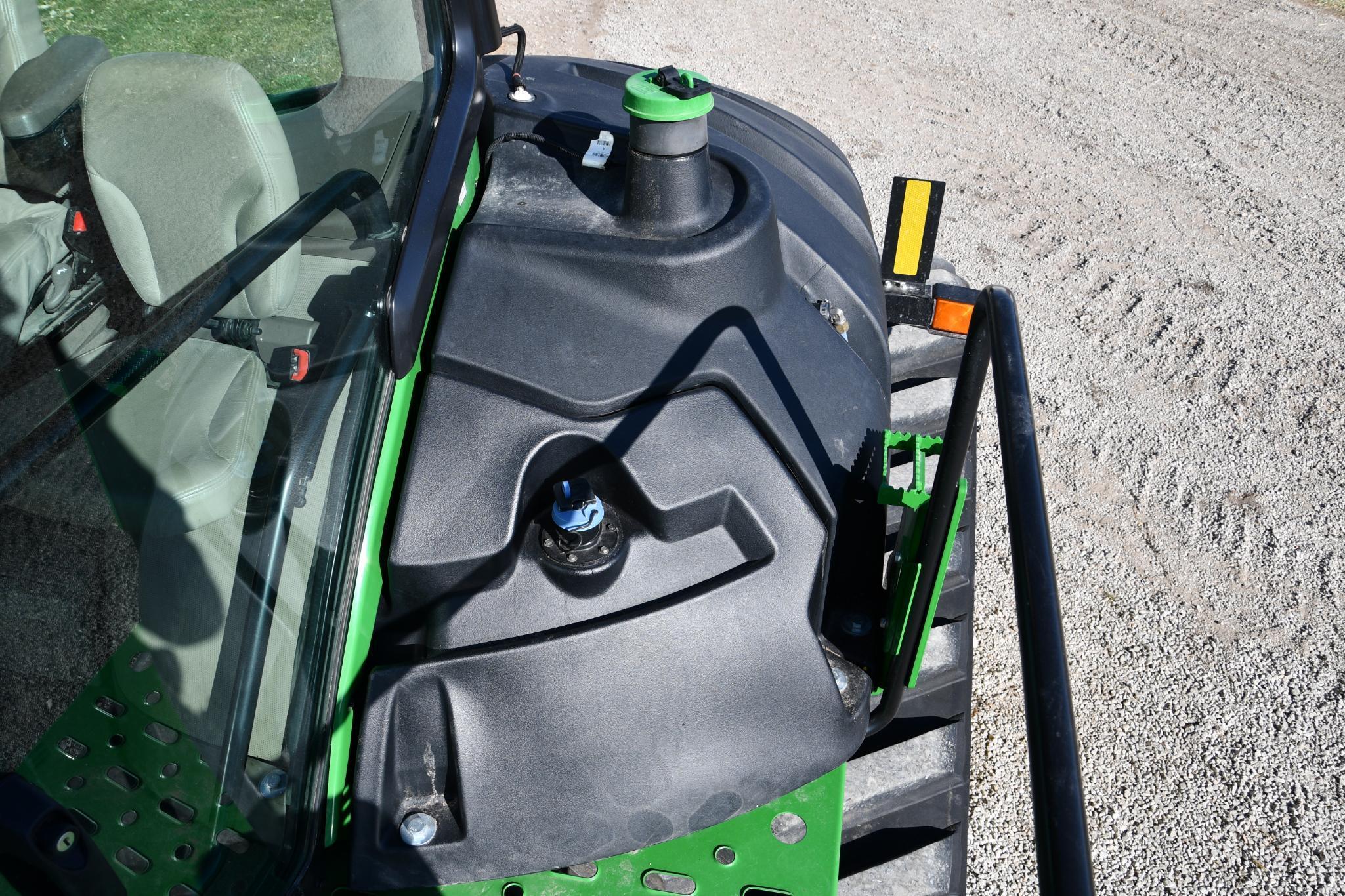 2018 John Deere 9570RT track tractor