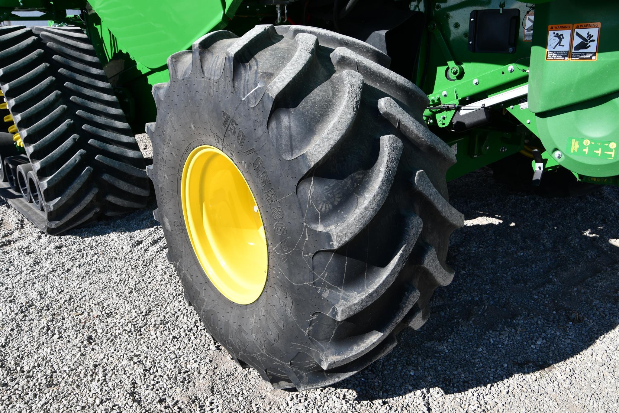 2019 John Deere S790 4wd combine