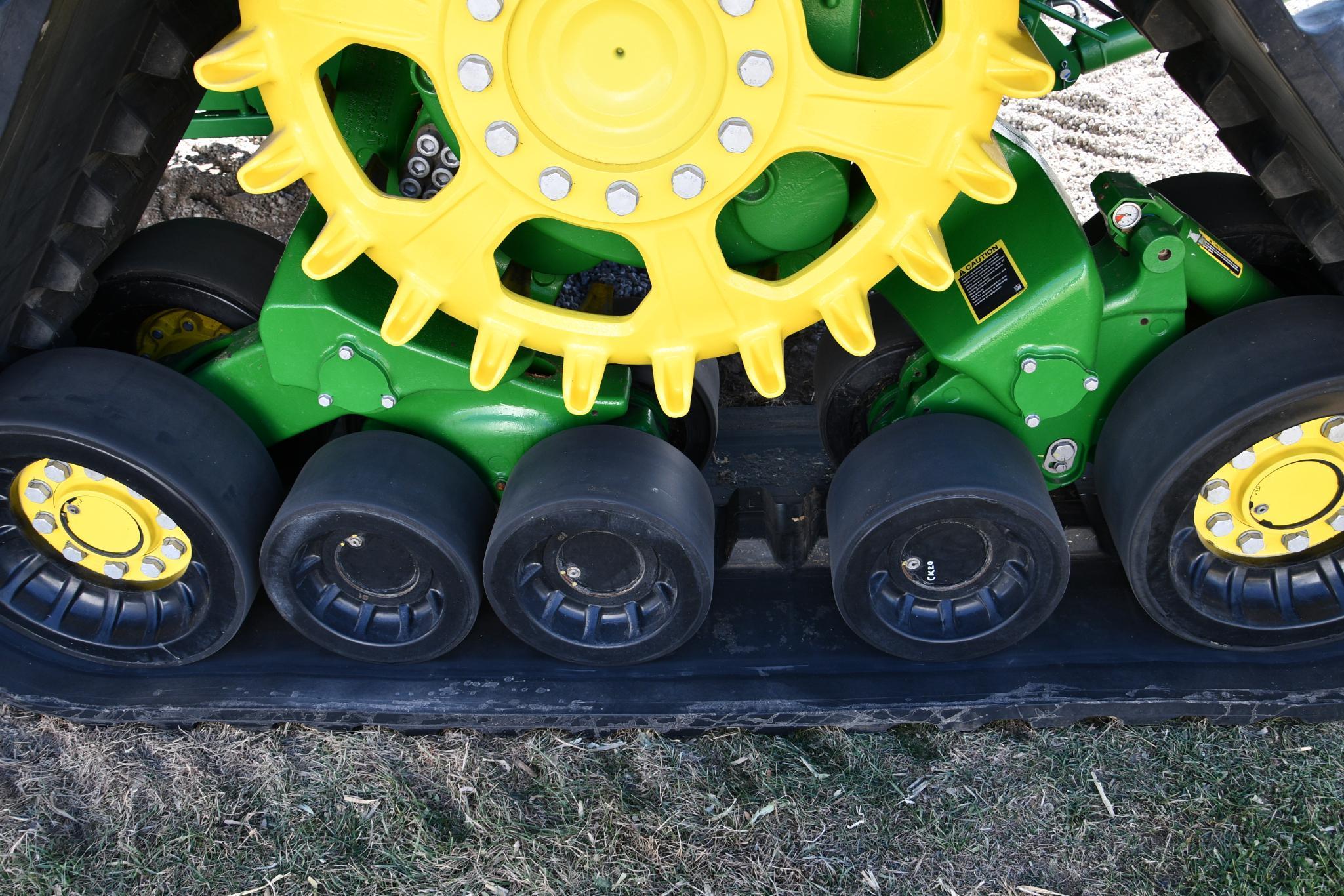 2019 John Deere S790 4wd combine